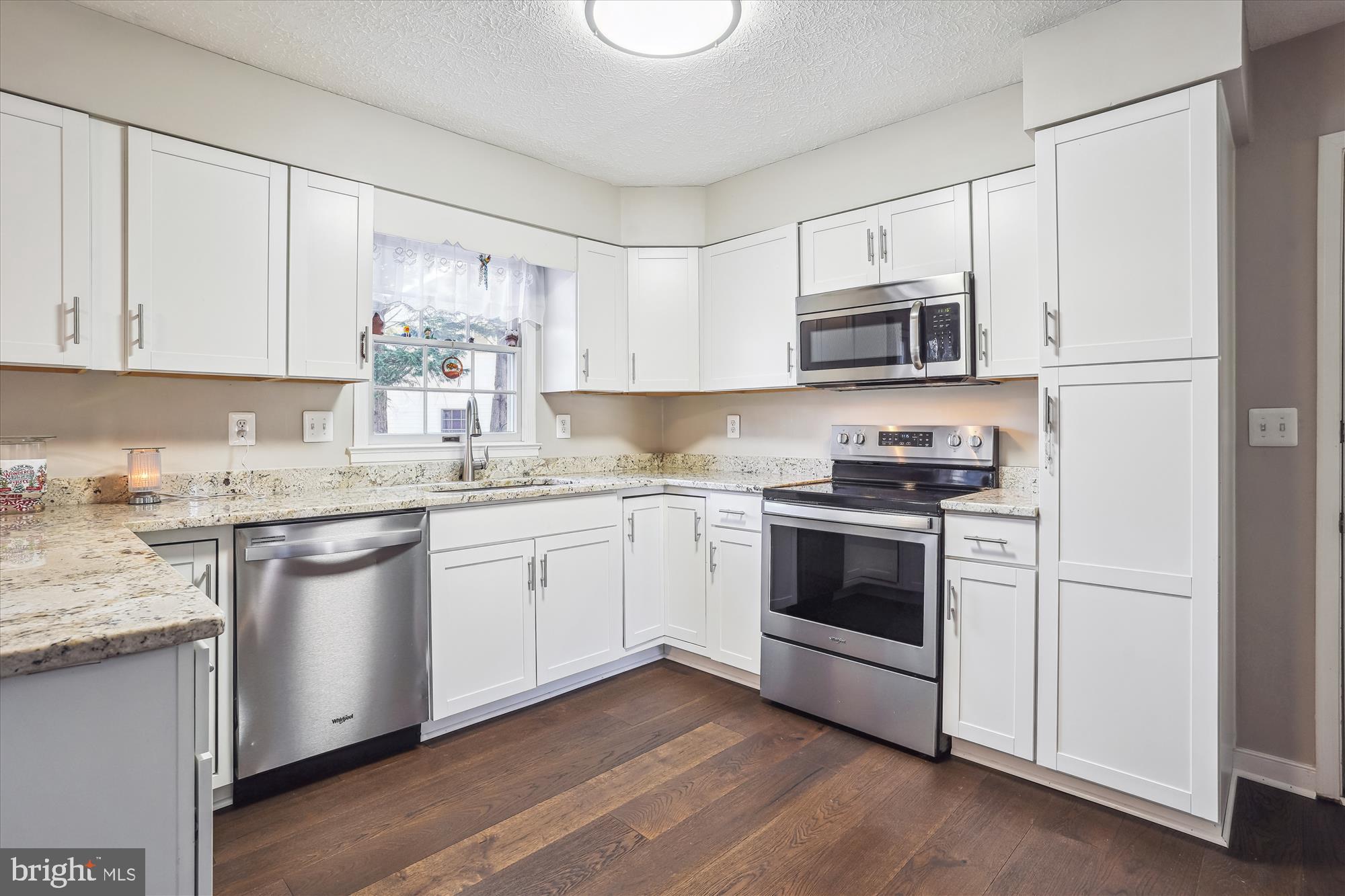 MONTCLAIR - Residential