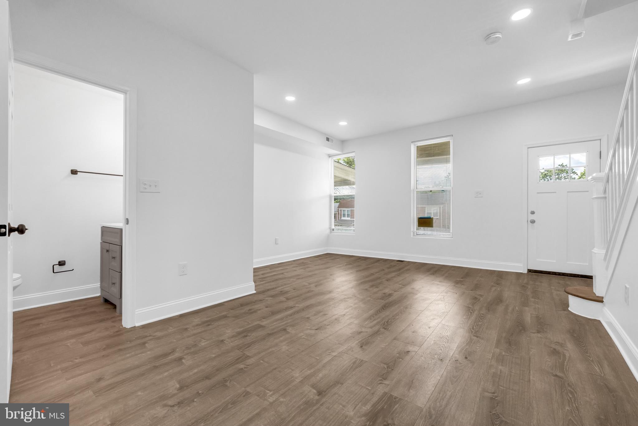 WINCHESTER - Residential
