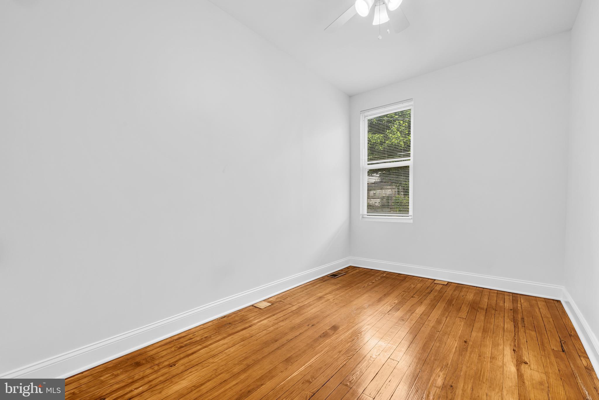 WINCHESTER - Residential