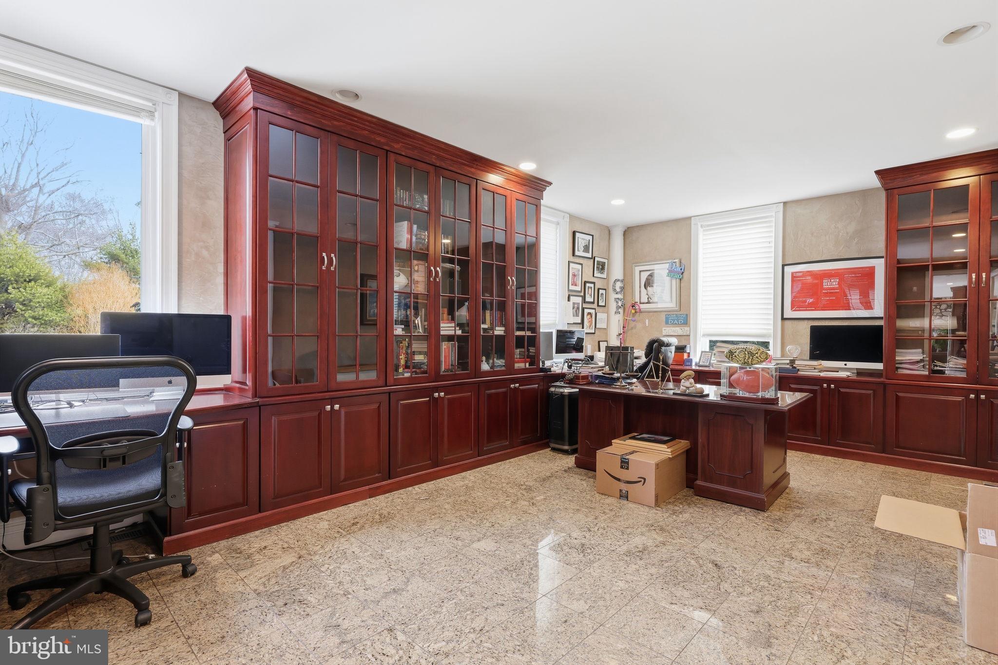 CHURCHVILLE MANOR - Residential