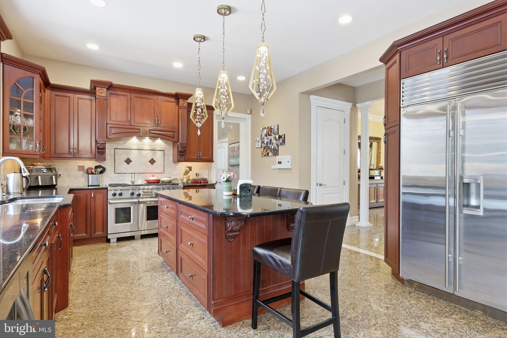 CHURCHVILLE MANOR - Residential