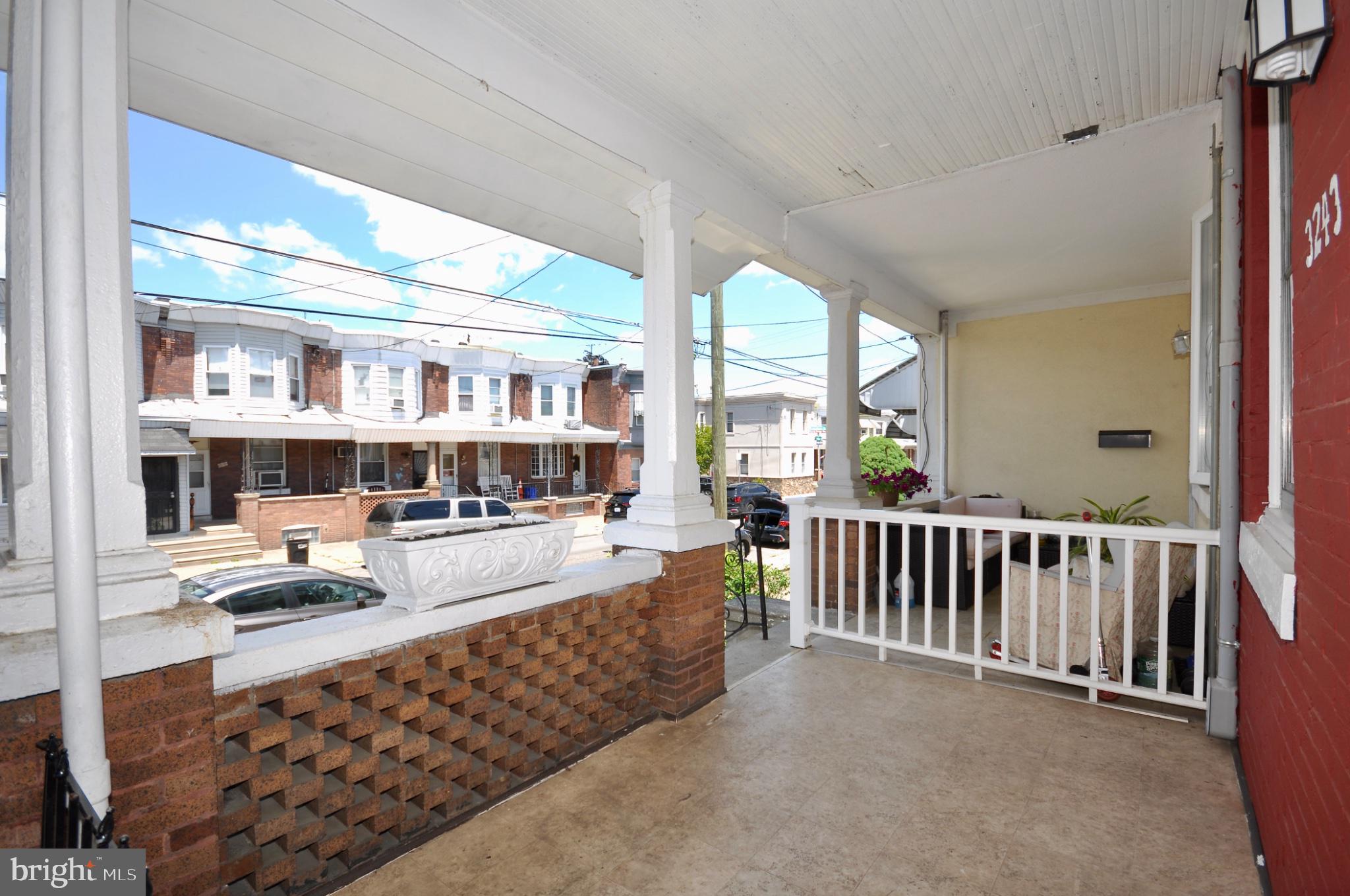 PORT RICHMOND - Residential