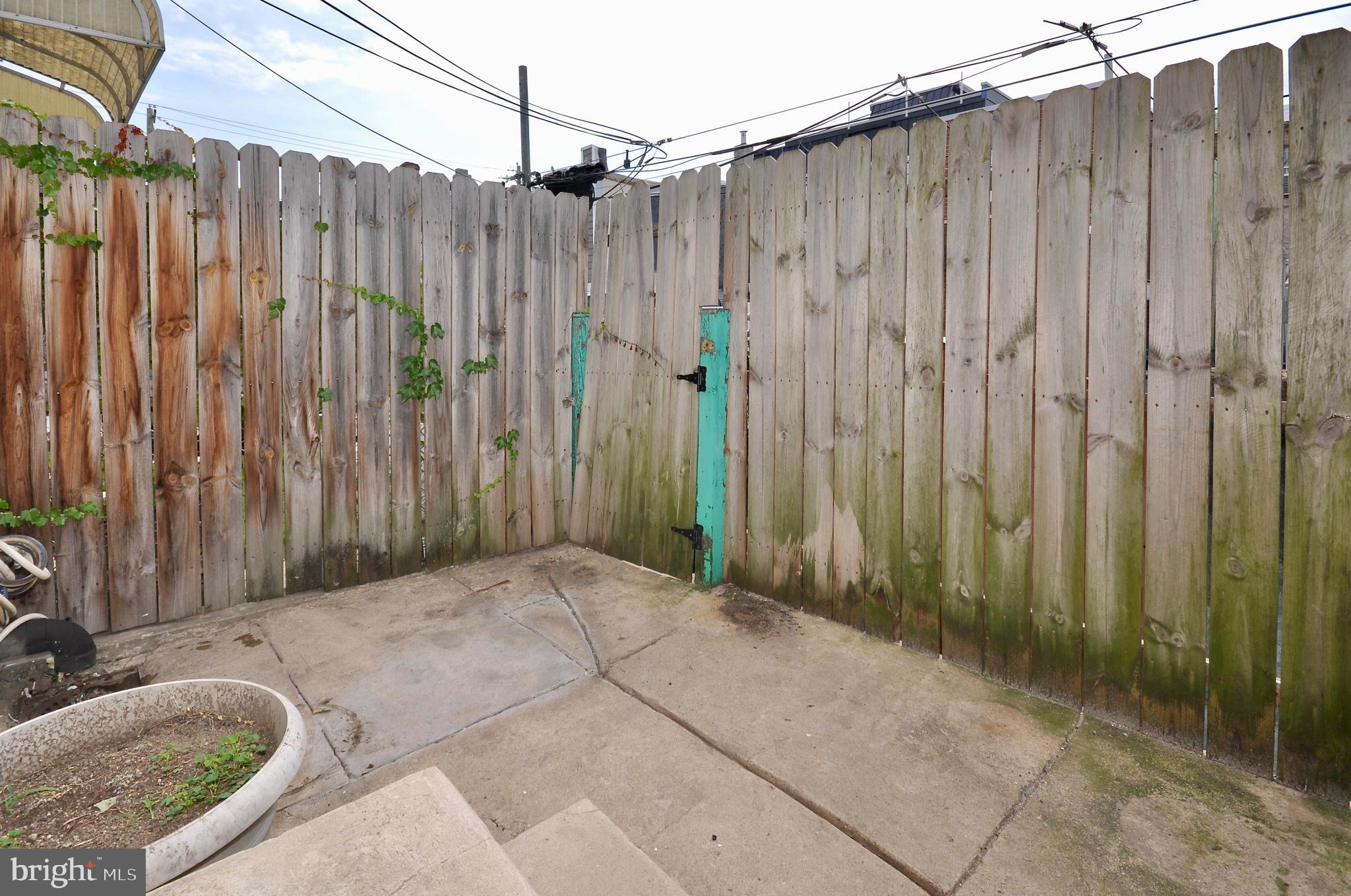 PORT RICHMOND - Residential