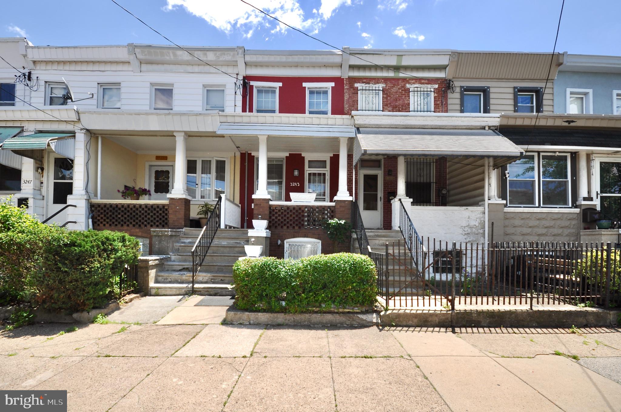 PORT RICHMOND - Residential