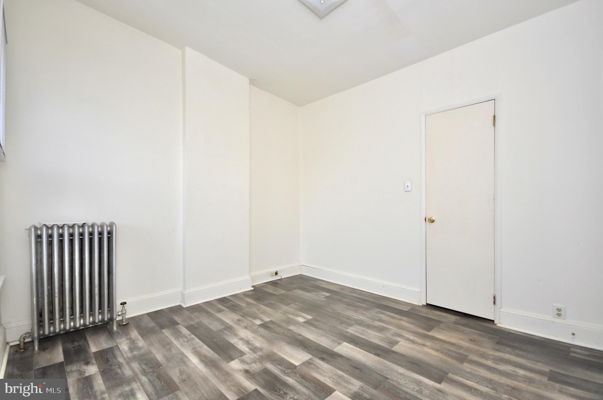 PORT RICHMOND - Residential