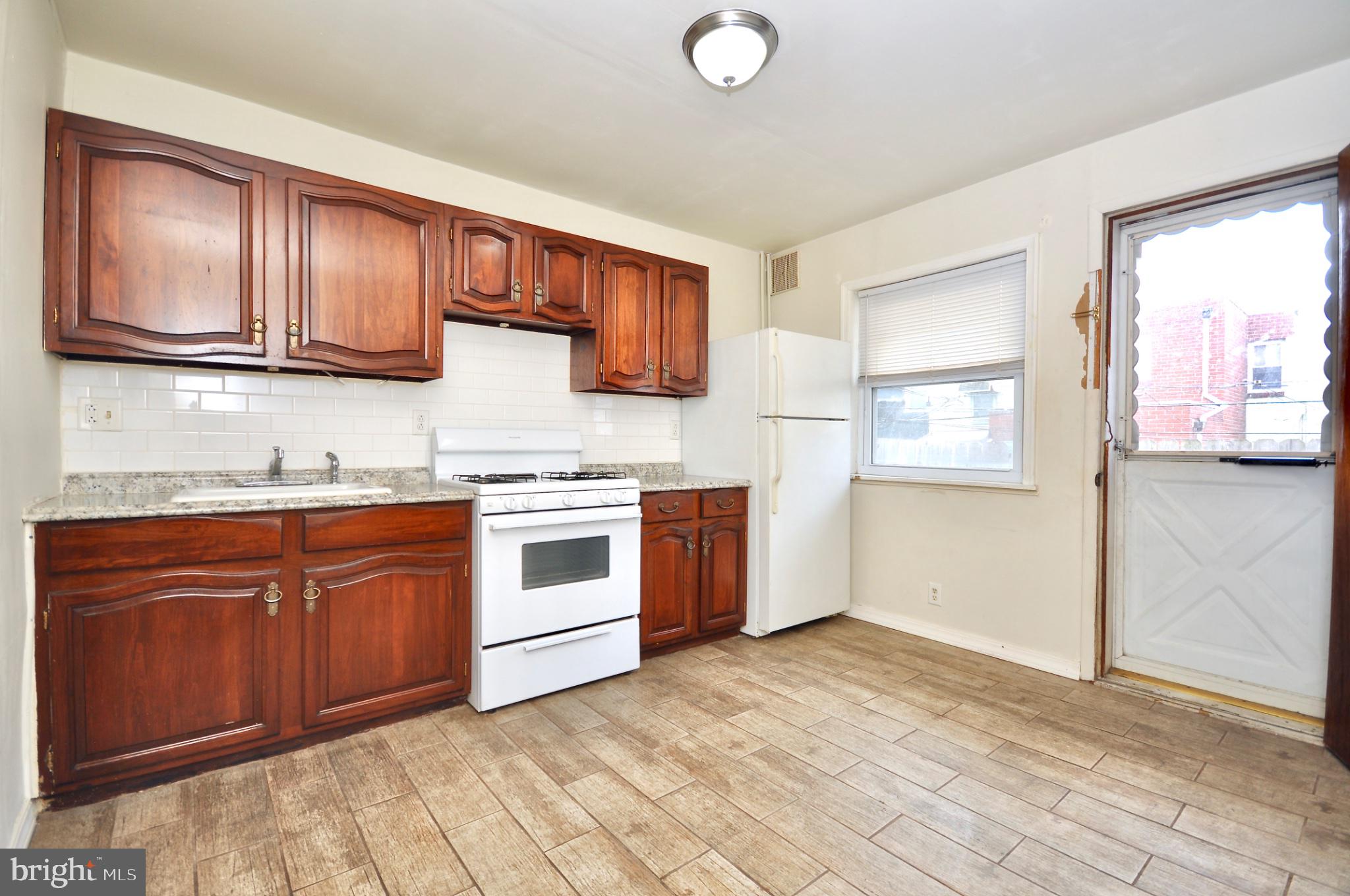 PORT RICHMOND - Residential