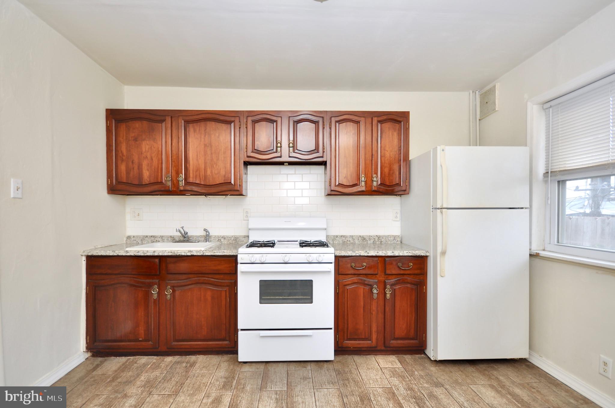 PORT RICHMOND - Residential