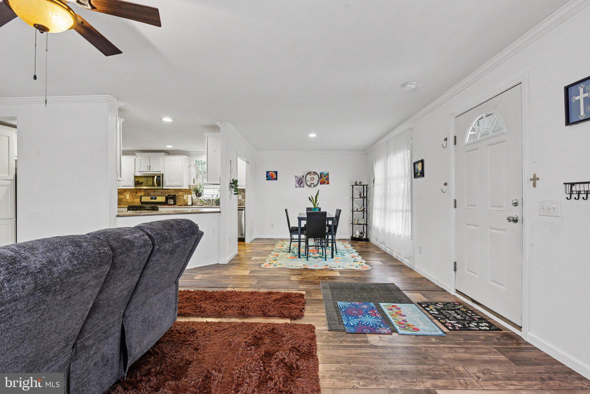NORTHVIEW MANOR - Residential