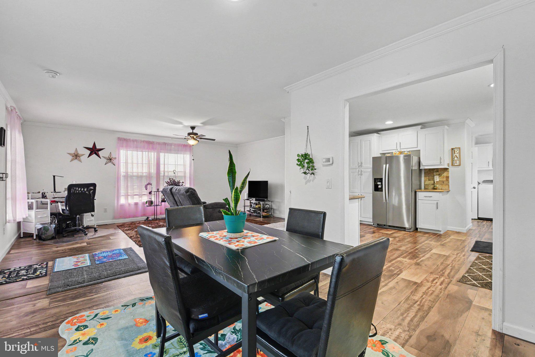 NORTHVIEW MANOR - Residential