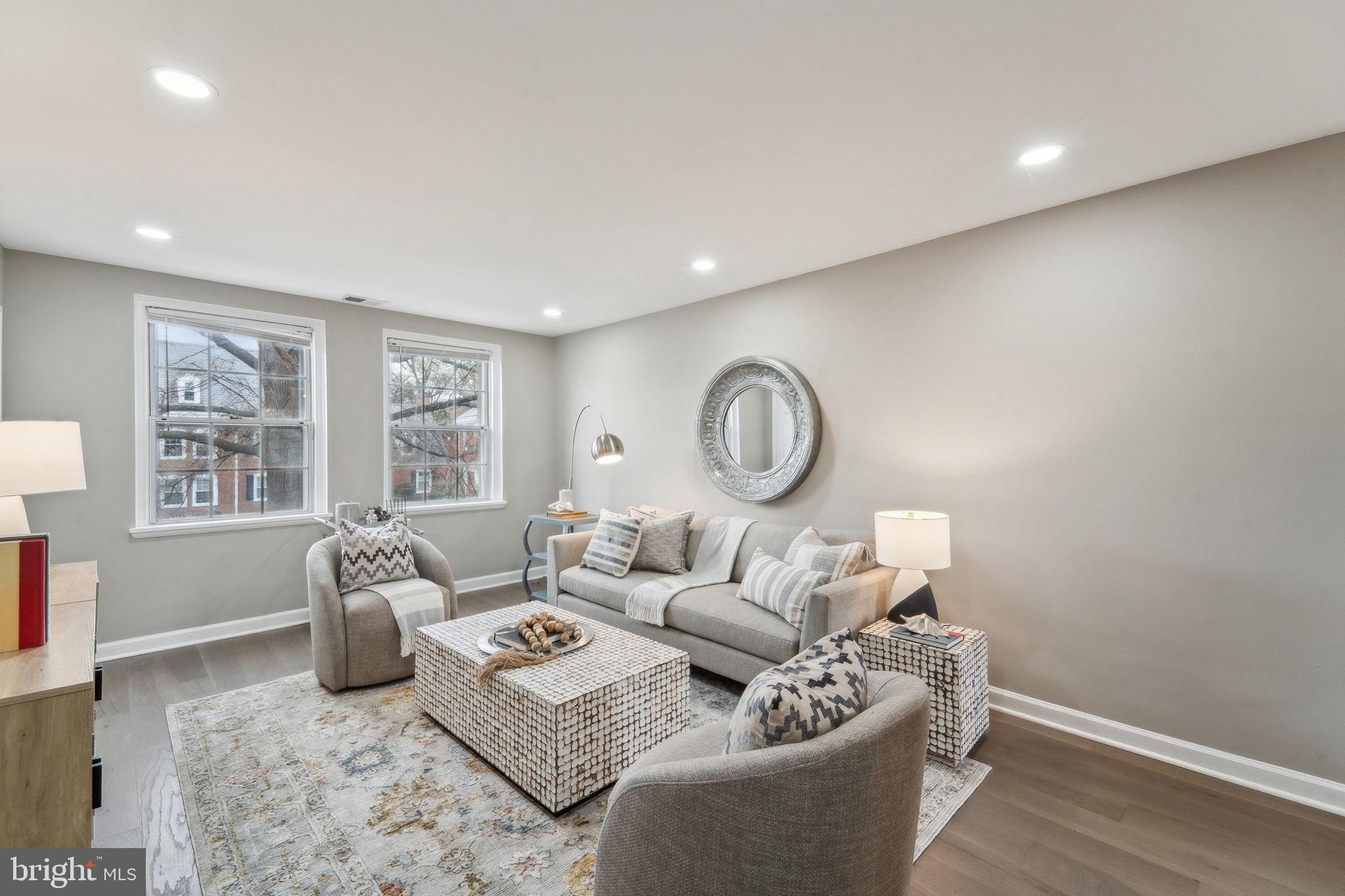 FAIRLINGTON ARBORS - Residential