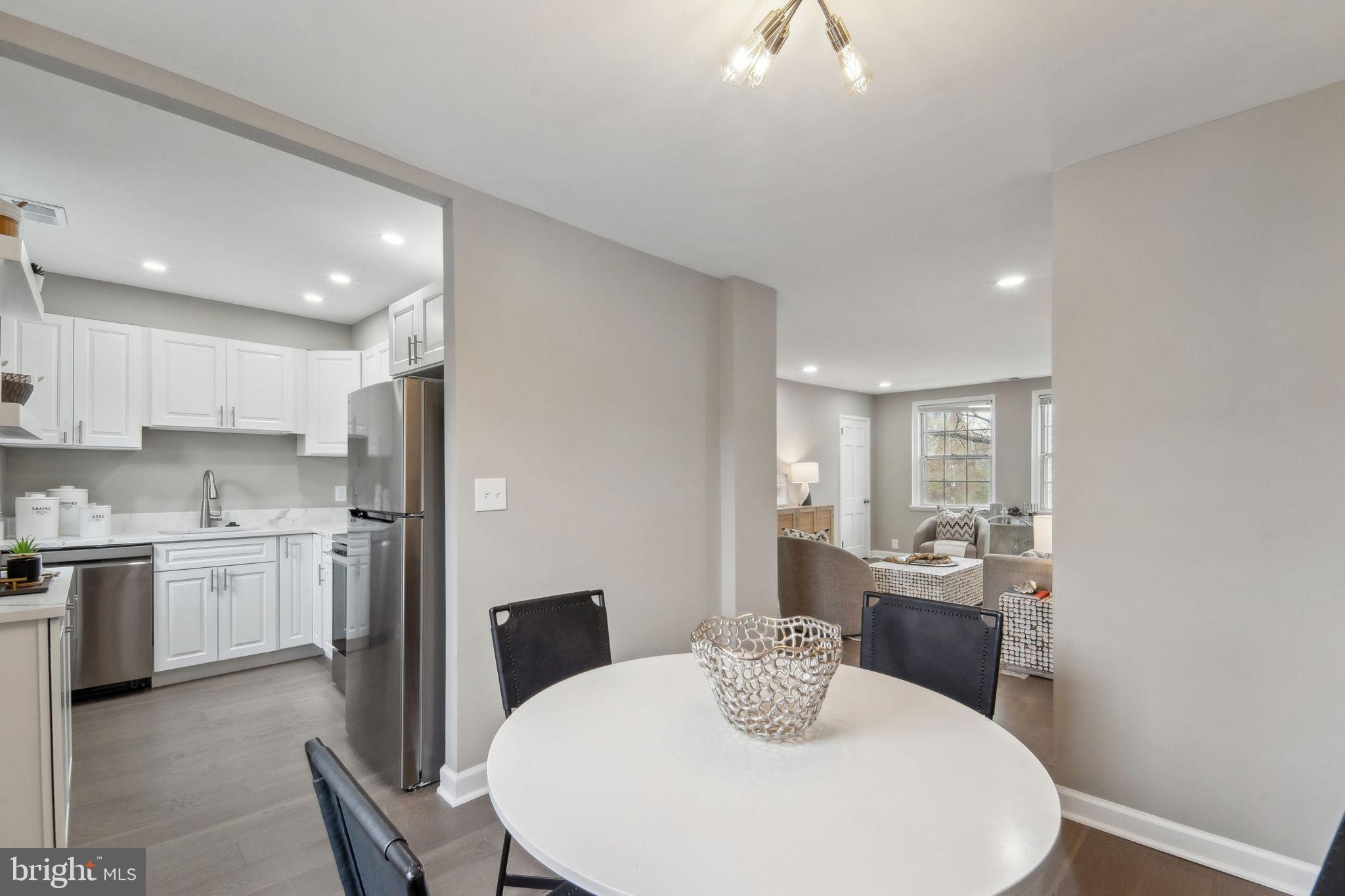 FAIRLINGTON ARBORS - Residential