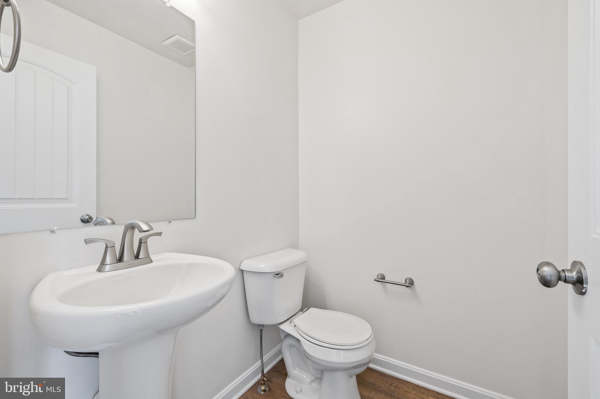 LEXINGTON - Residential Lease