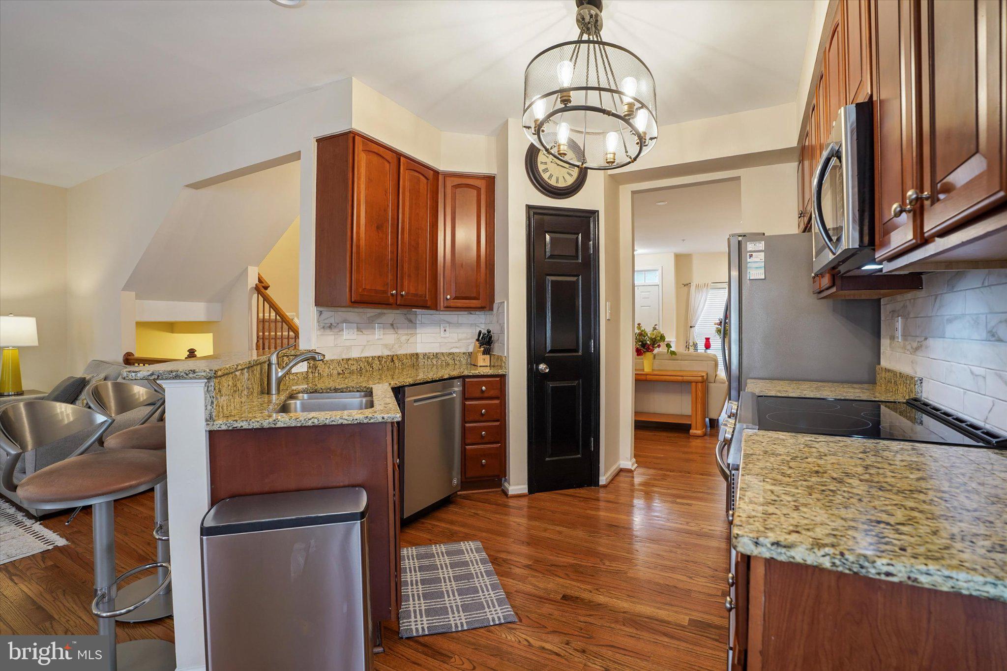 ORCHARD HILL - Residential