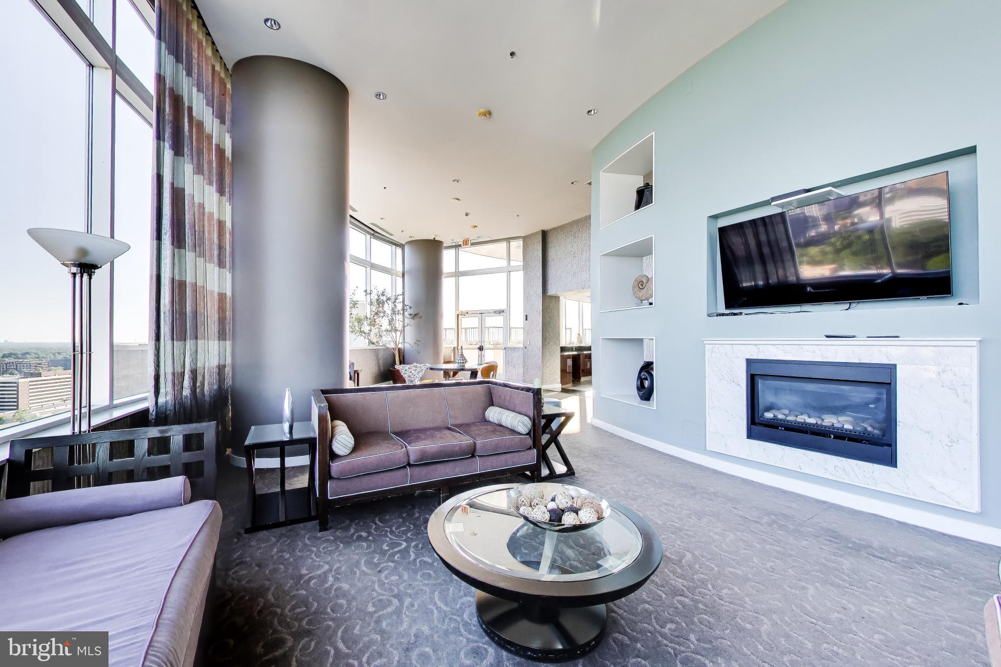 MIDTOWN BETHESDA NORTH - Residential
