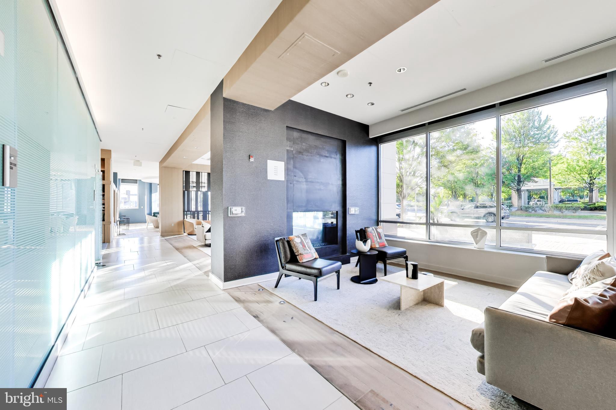 MIDTOWN BETHESDA NORTH - Residential