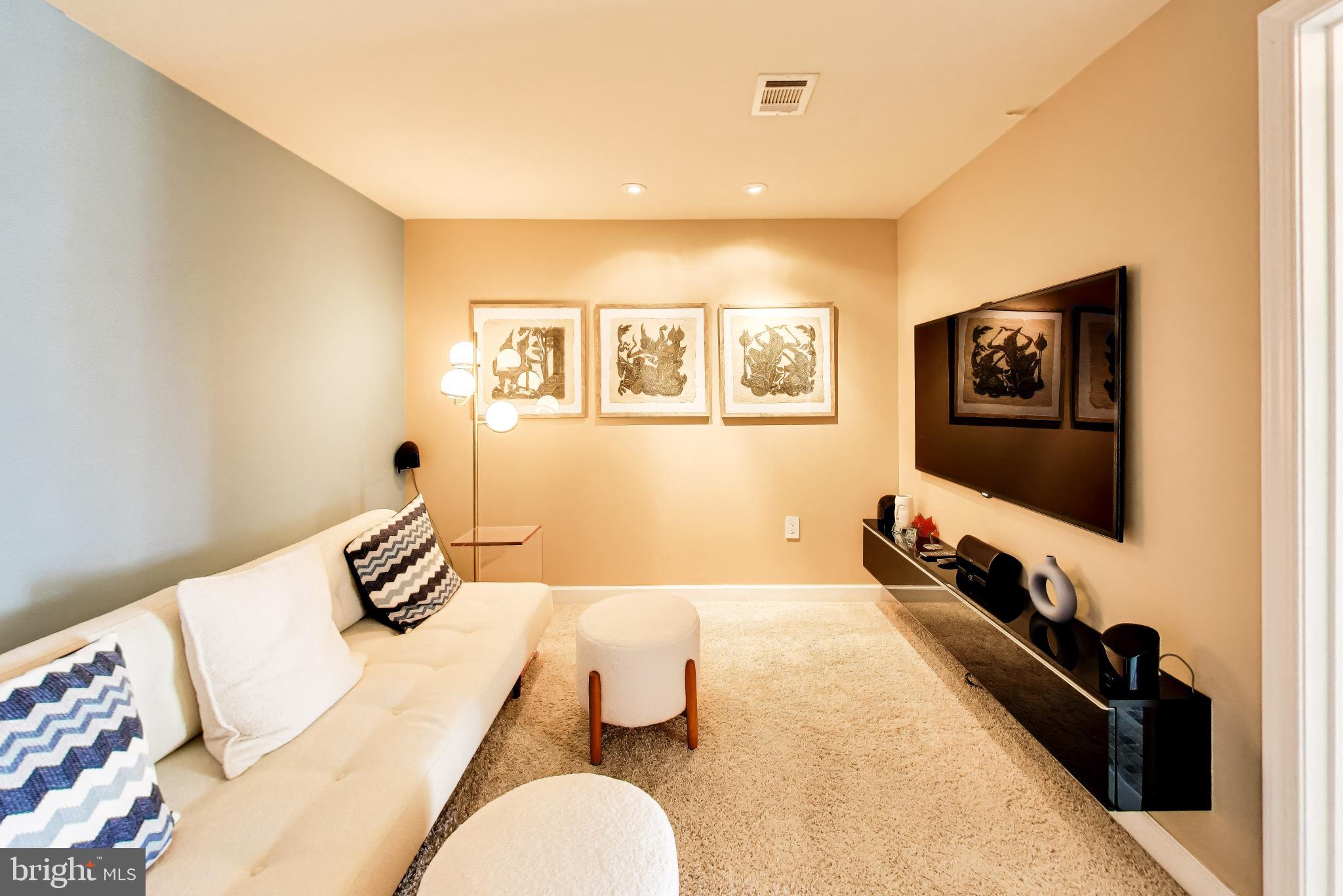 MIDTOWN BETHESDA NORTH - Residential