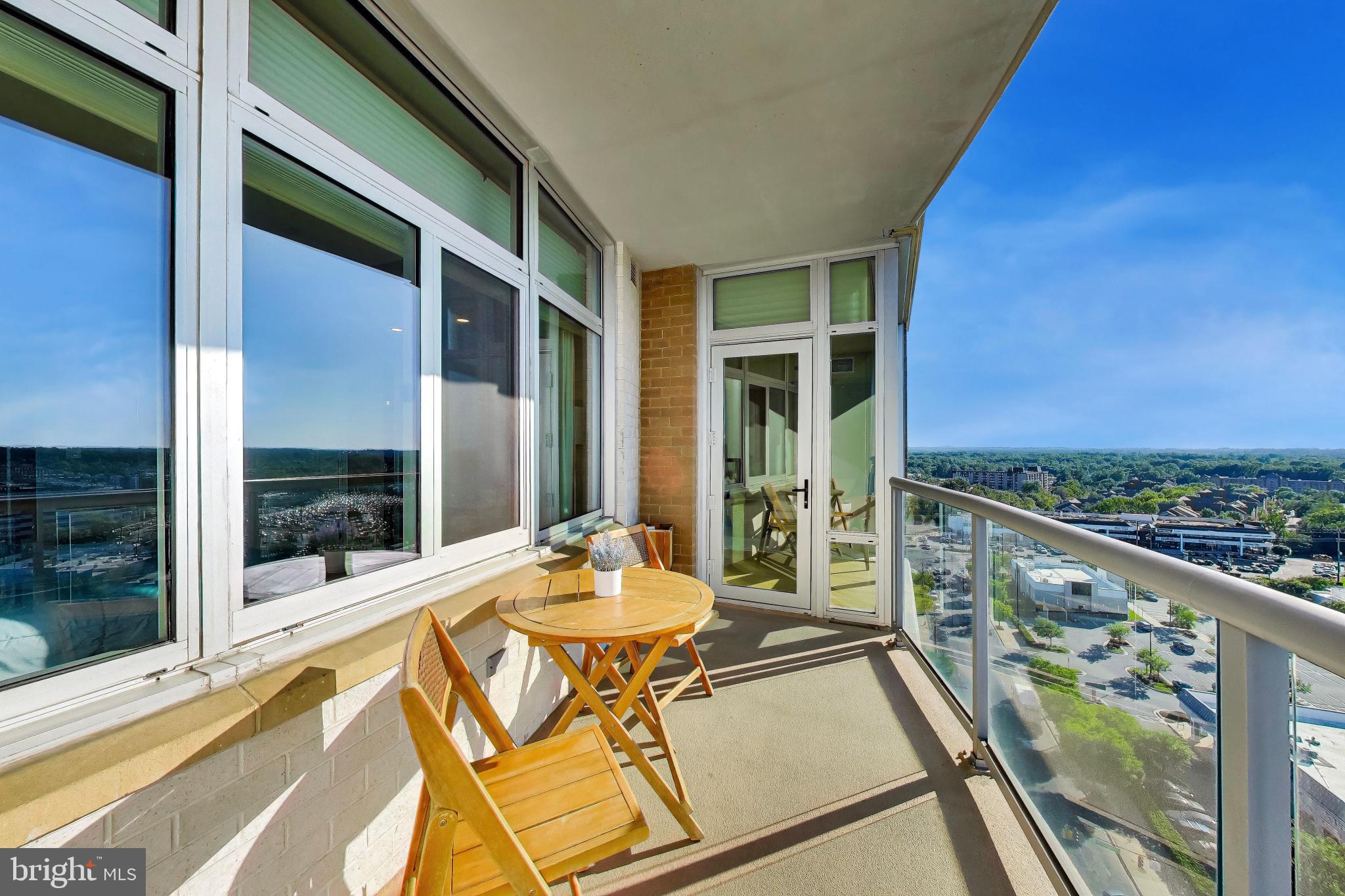 MIDTOWN BETHESDA NORTH - Residential