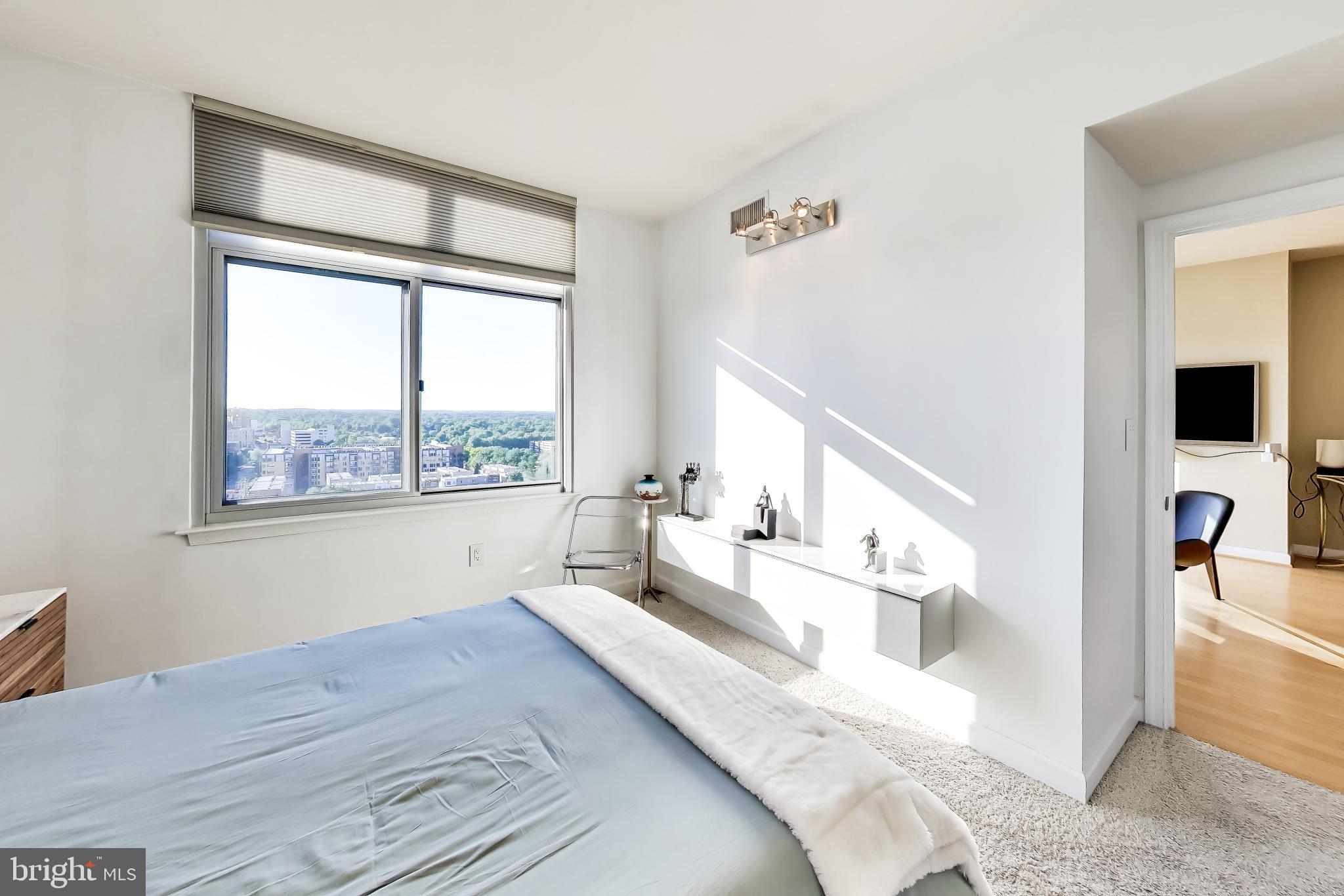 MIDTOWN BETHESDA NORTH - Residential