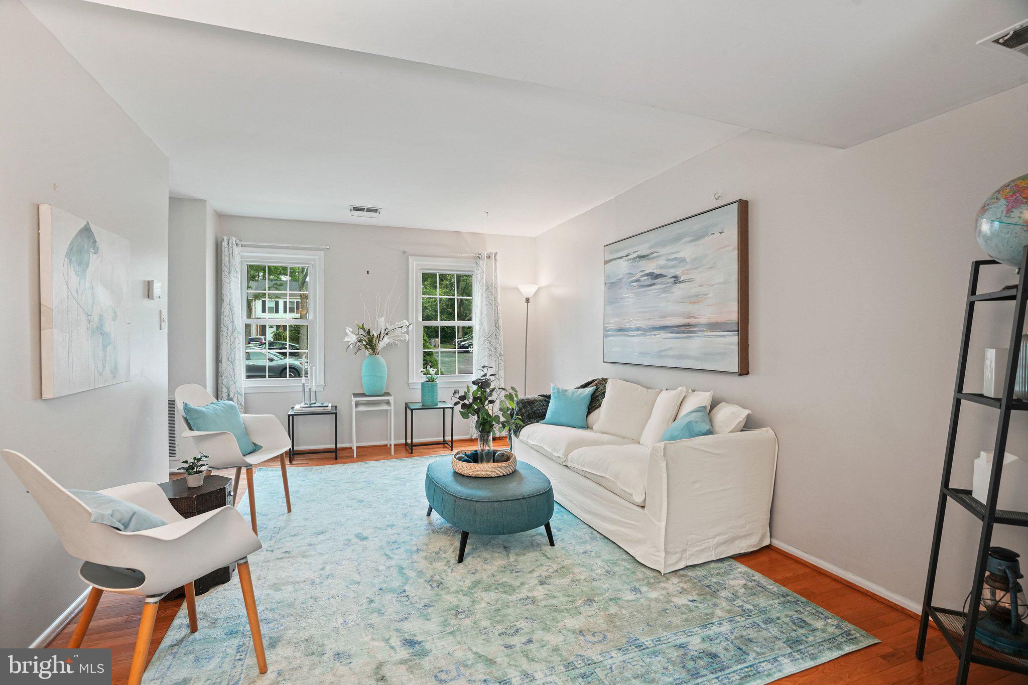ROCKSHIRE TOWNHOMES - Residential