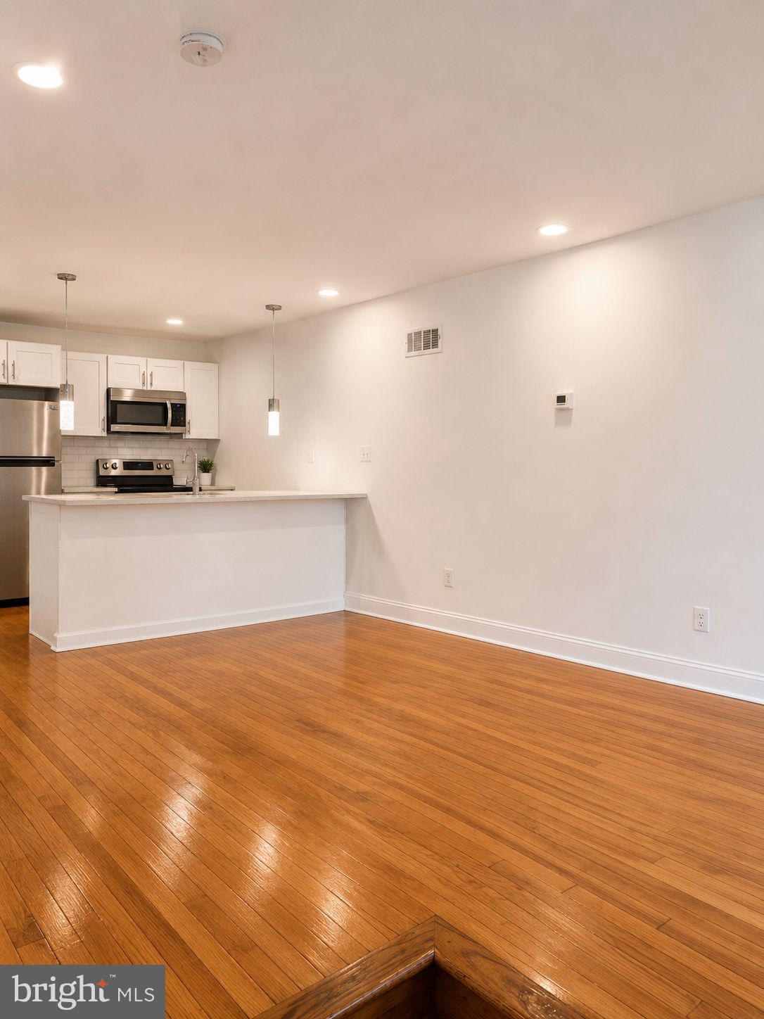 COBBS CREEK - Residential