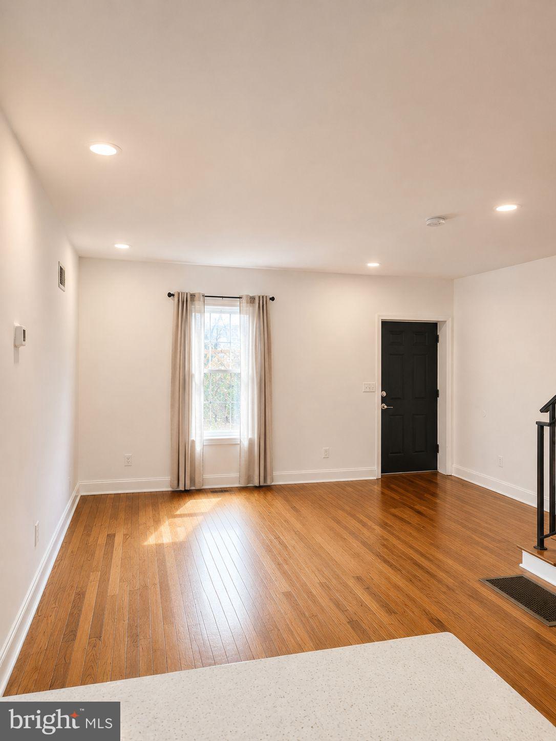 COBBS CREEK - Residential