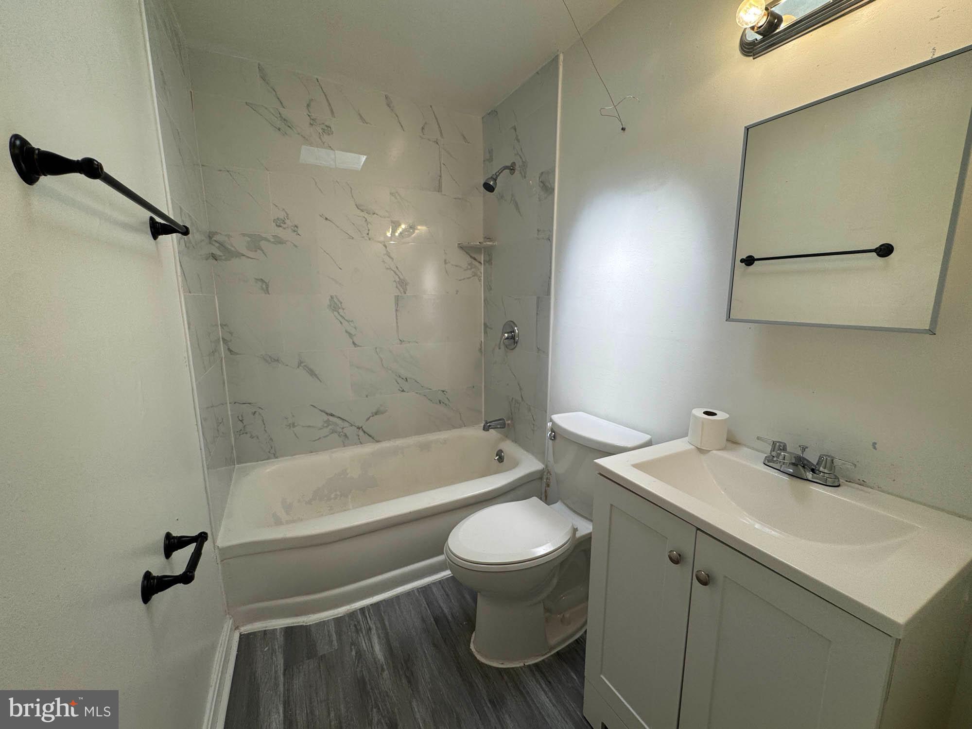 LAKELAND - Residential