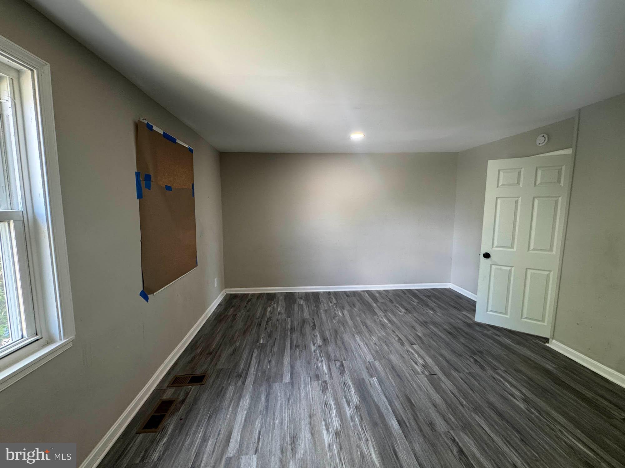 LAKELAND - Residential