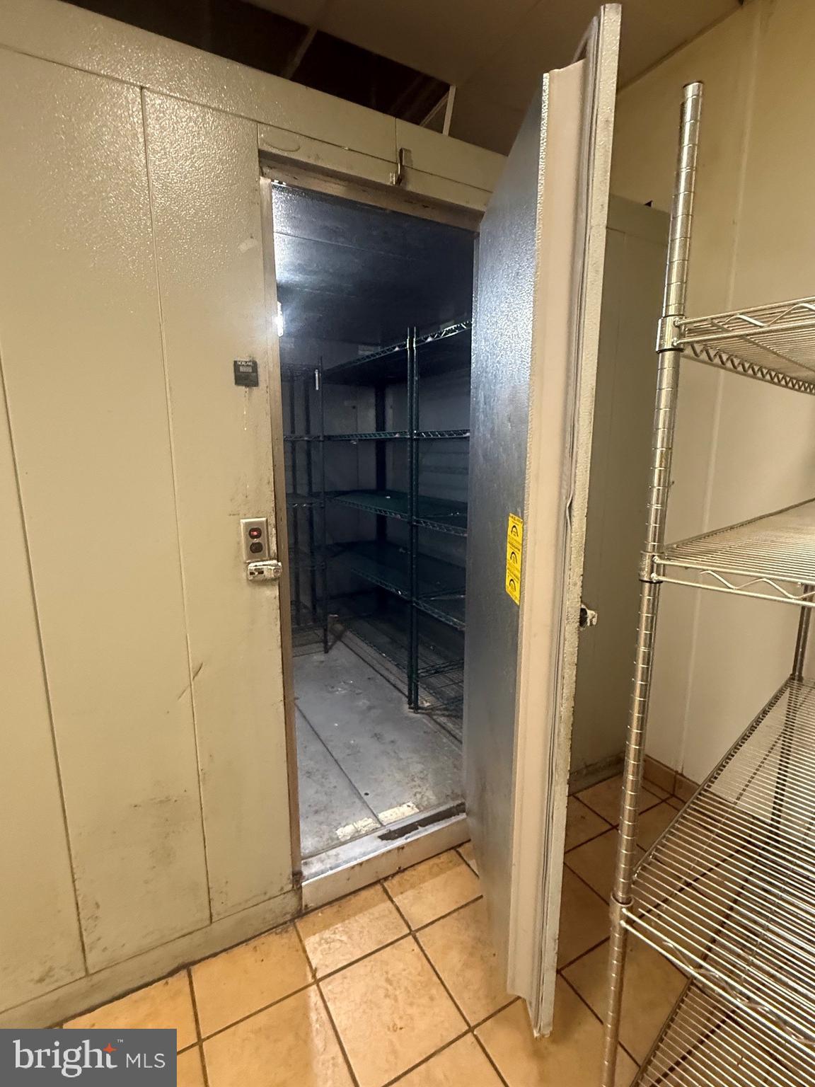 NONE AVAILABLE - Commercial Lease