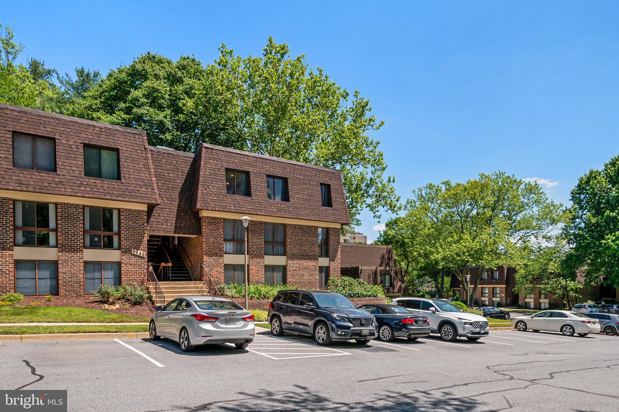 RUNNING BROOK - Residential