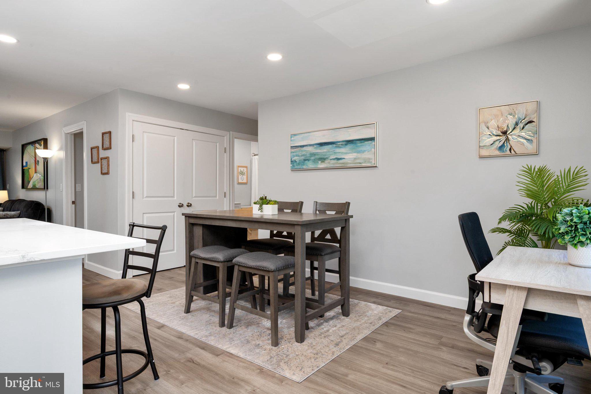RUNNING BROOK - Residential