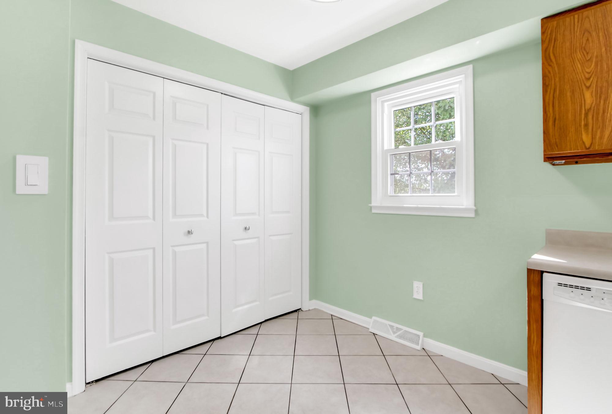 WEST YORK - Residential