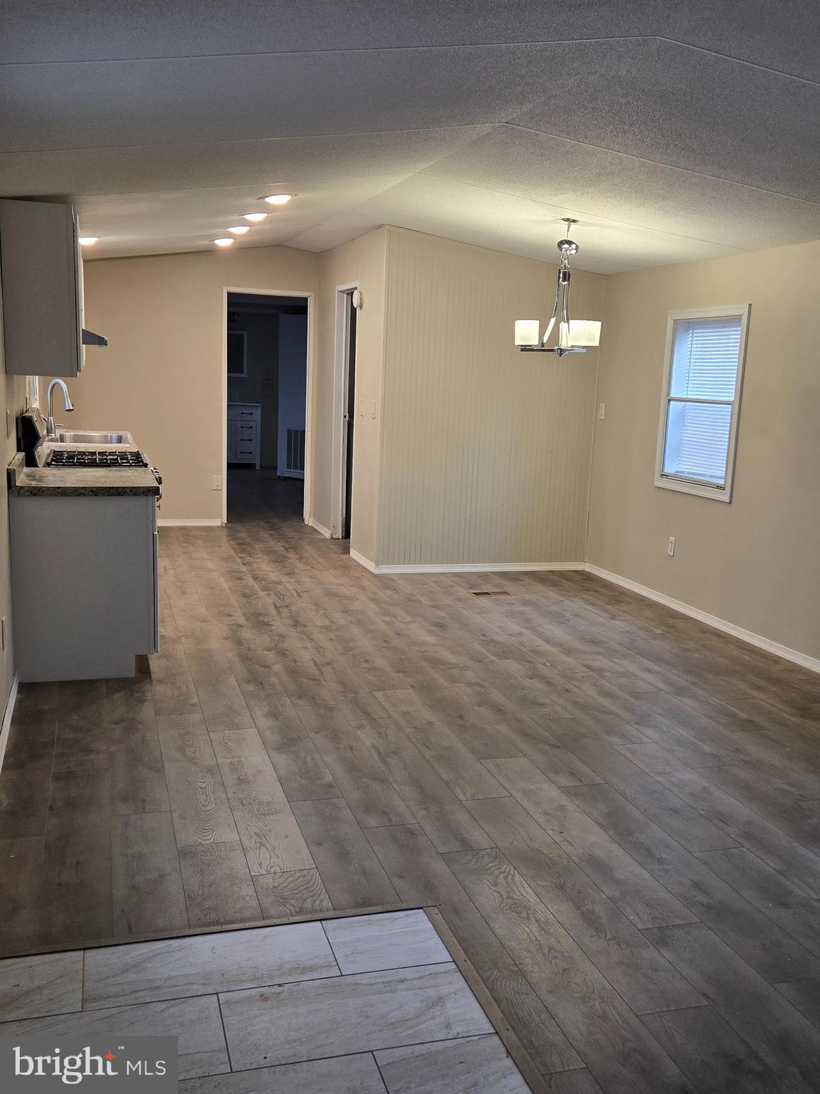 HARFORD VILLAGE - Residential