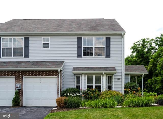 VILLAS AT HERSHEY MEADOWS - Residential