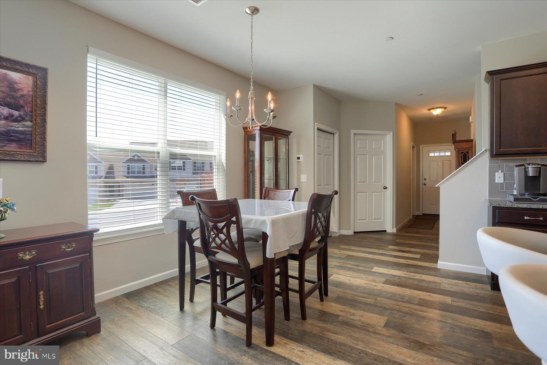 CHAMBERS POINTE - Residential