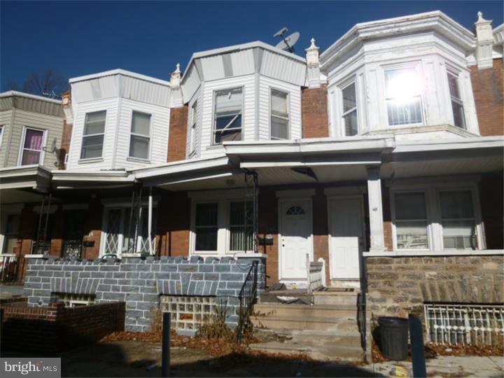 3 bedroom house that is in pretty good condition. off All offers will be presented, $2,000 certified deposit and proof of funds will be required. AS IS Addendum and buyer will be responsible for u/o. Seller is equitable owner. Recommend to use assurance abstract for tile This is an assignment transaction. Cash or hard money financing only. All offers will be presented