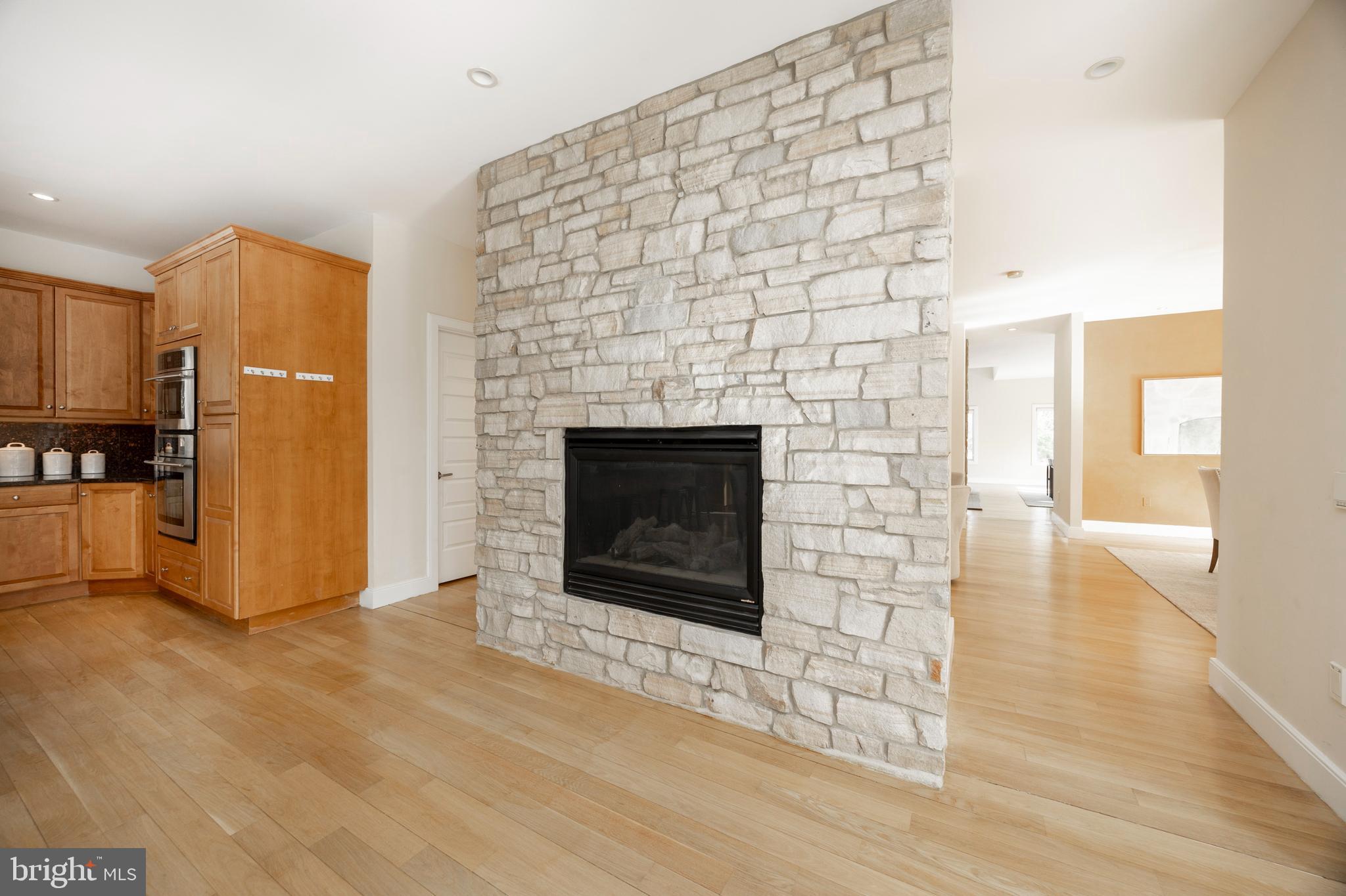 WATERFORD - Residential