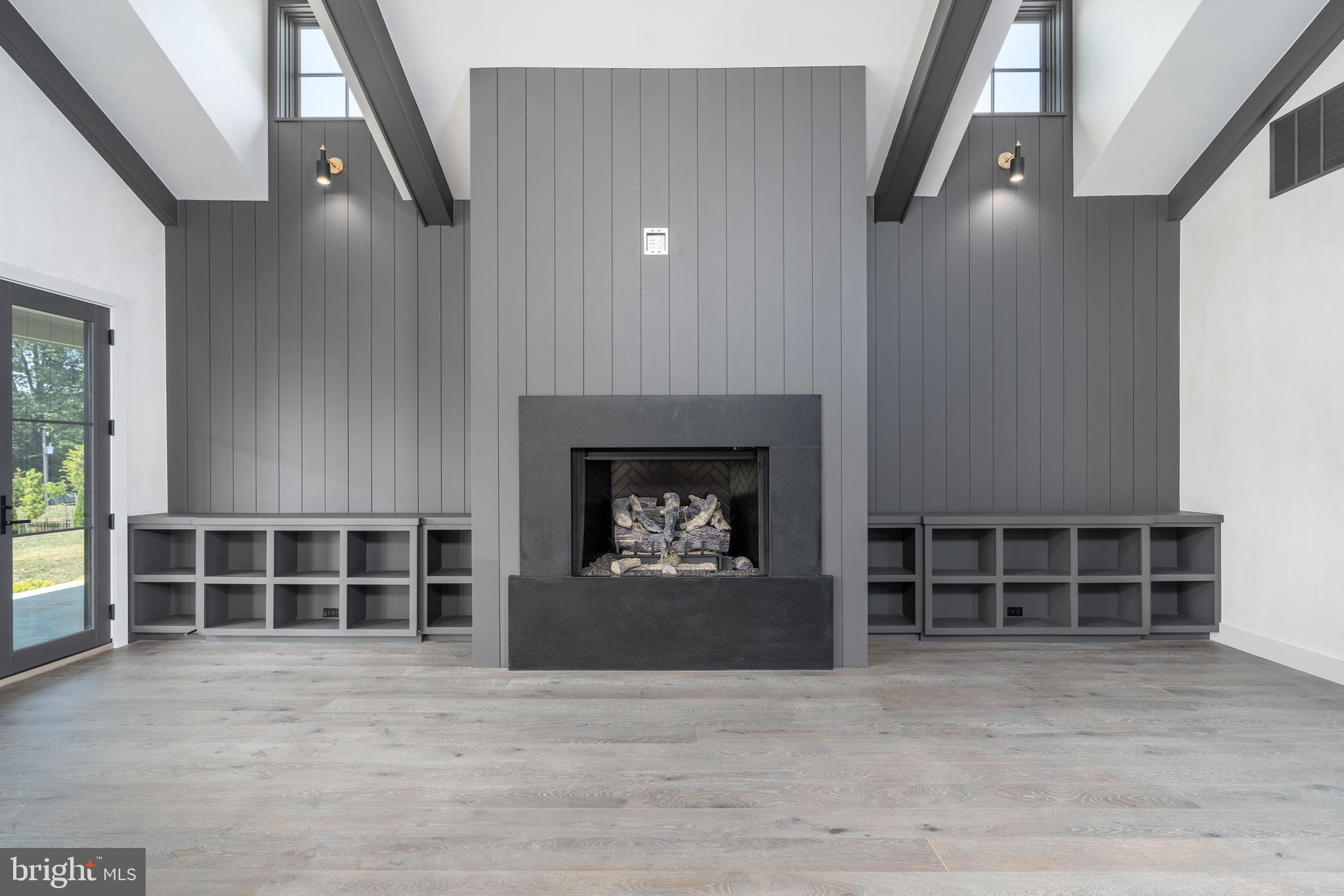 RESIDENCES AT SALAMANDER - Residential