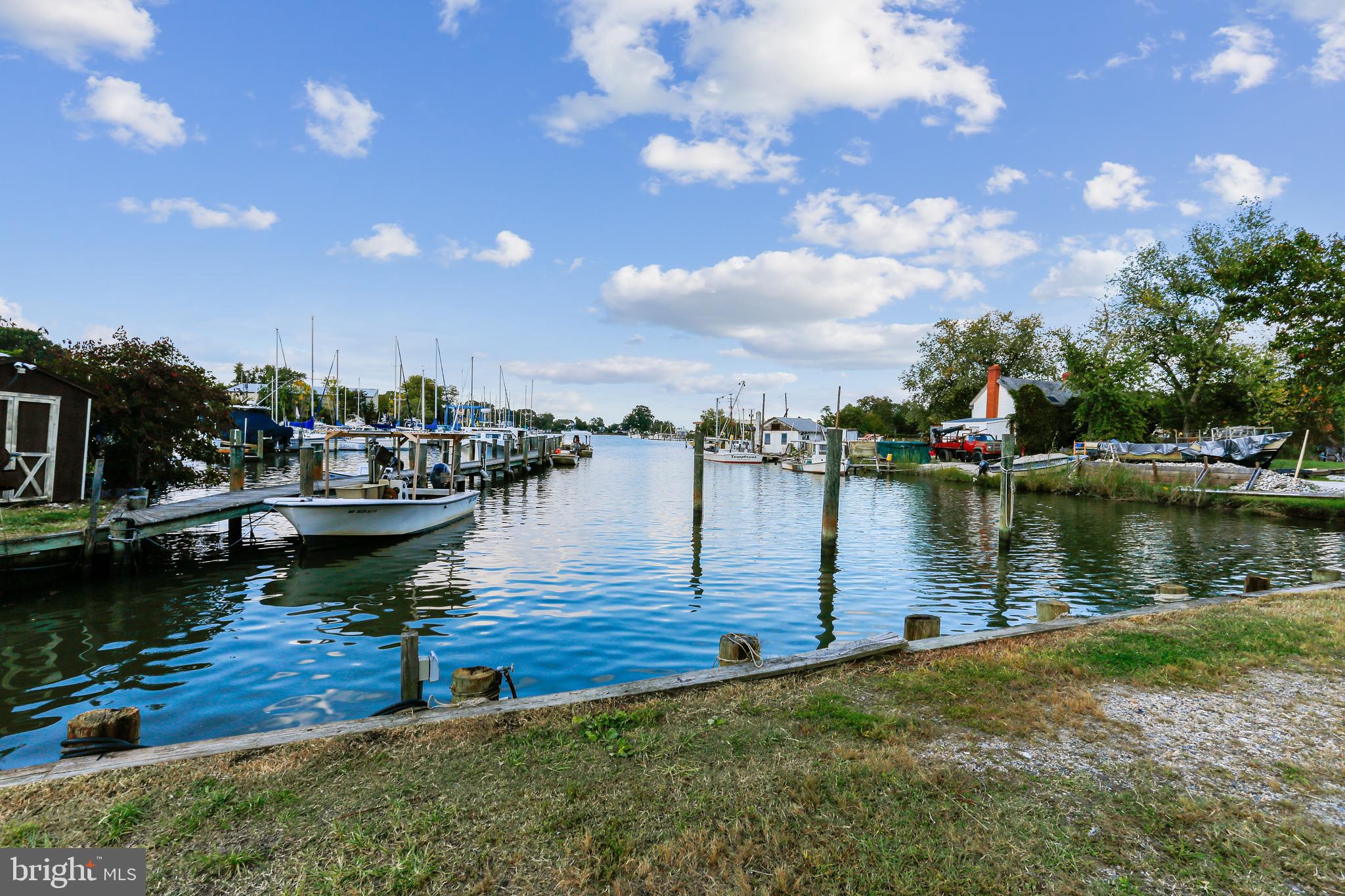 SHADY SIDE - Commercial Sale