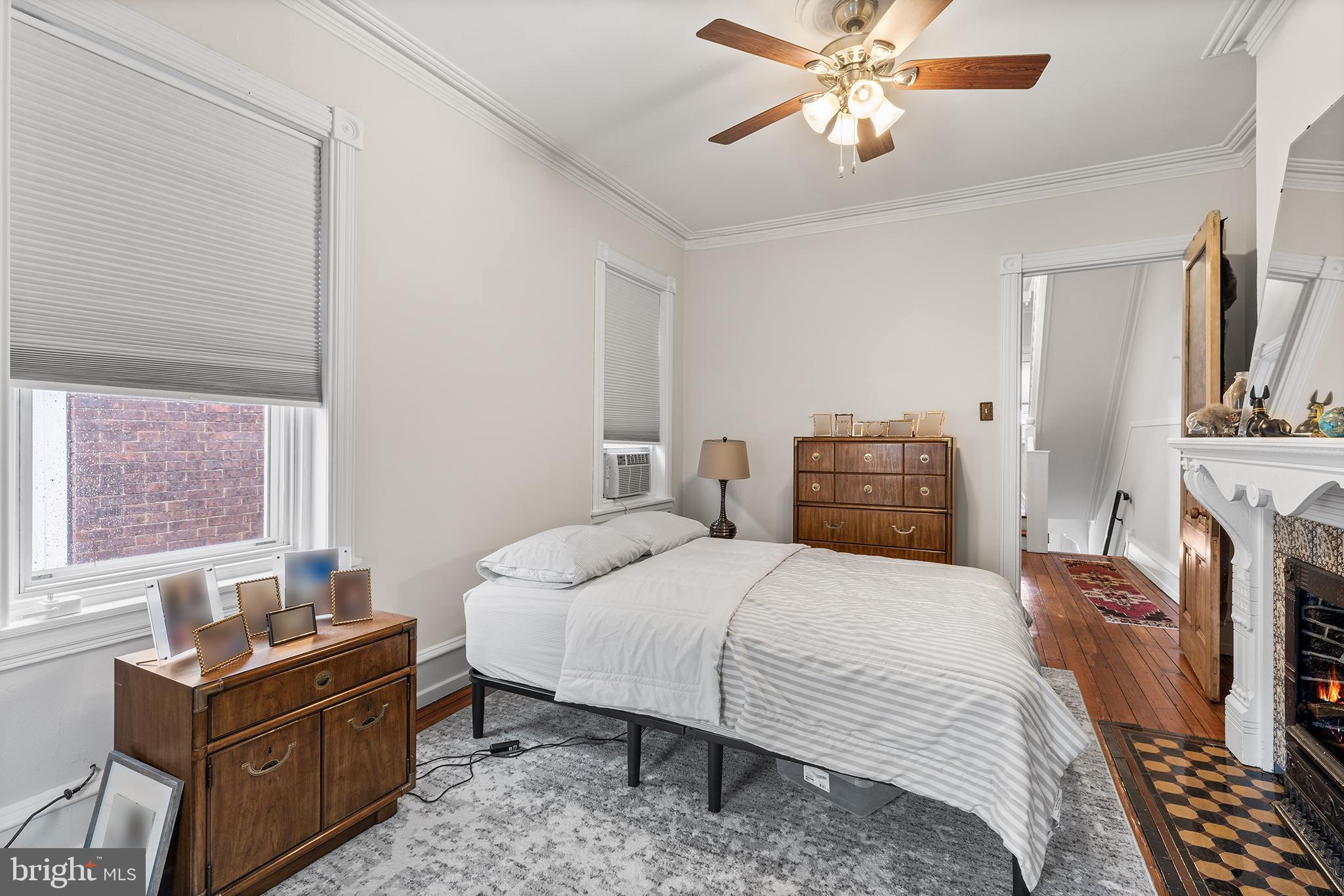 MANTUA - Residential