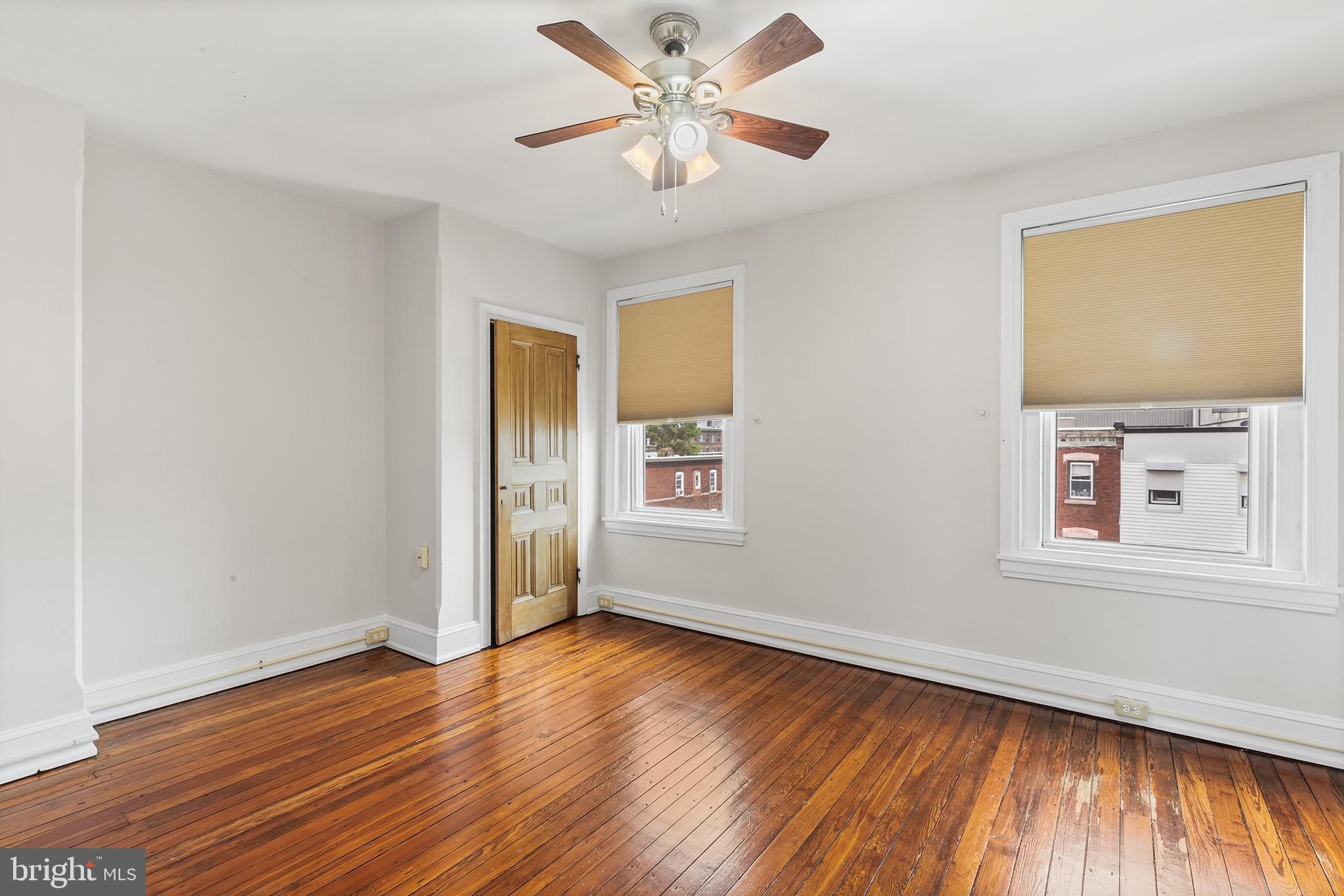 MANTUA - Residential