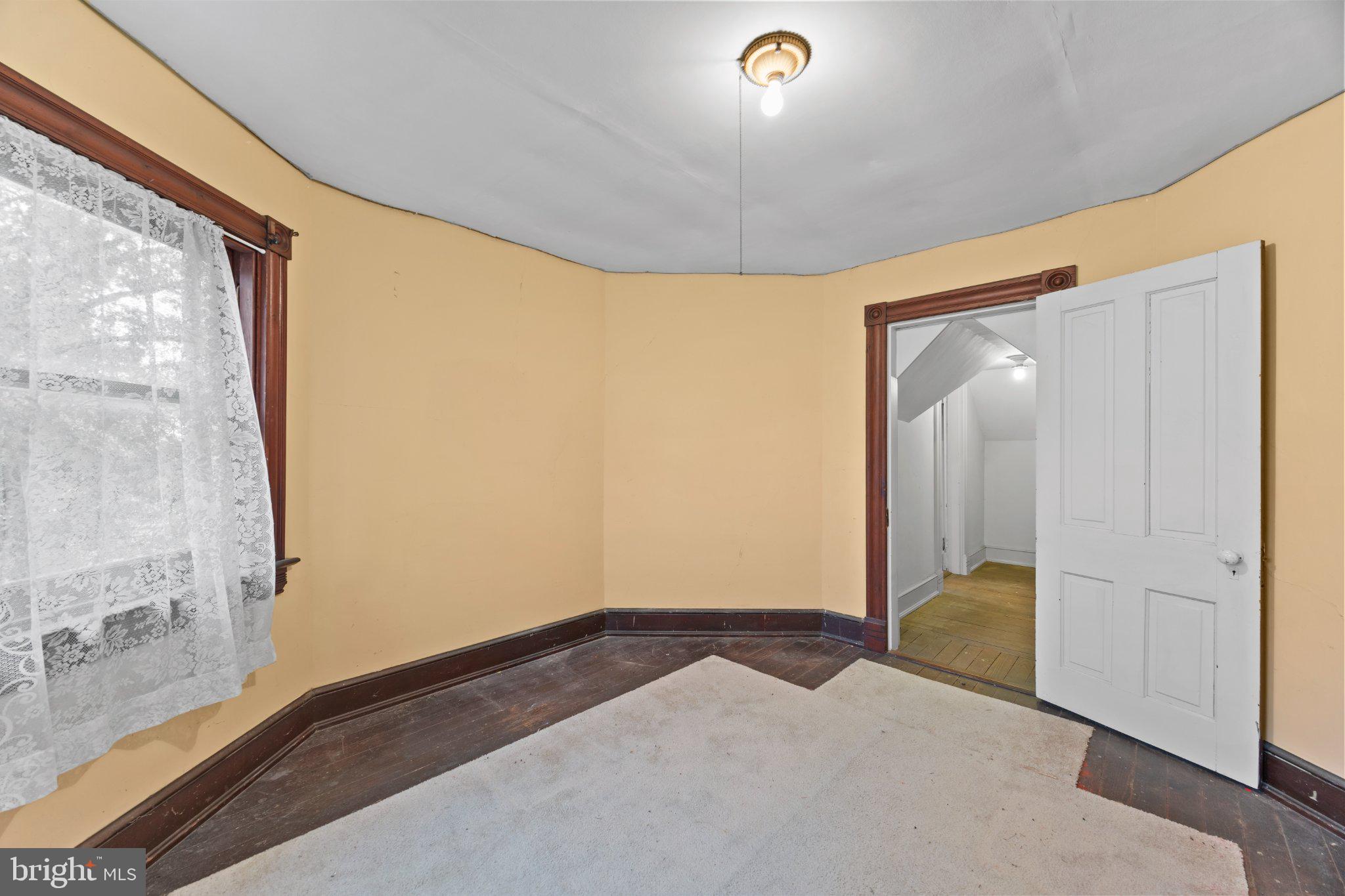 BERWYN HEIGHTS - Residential