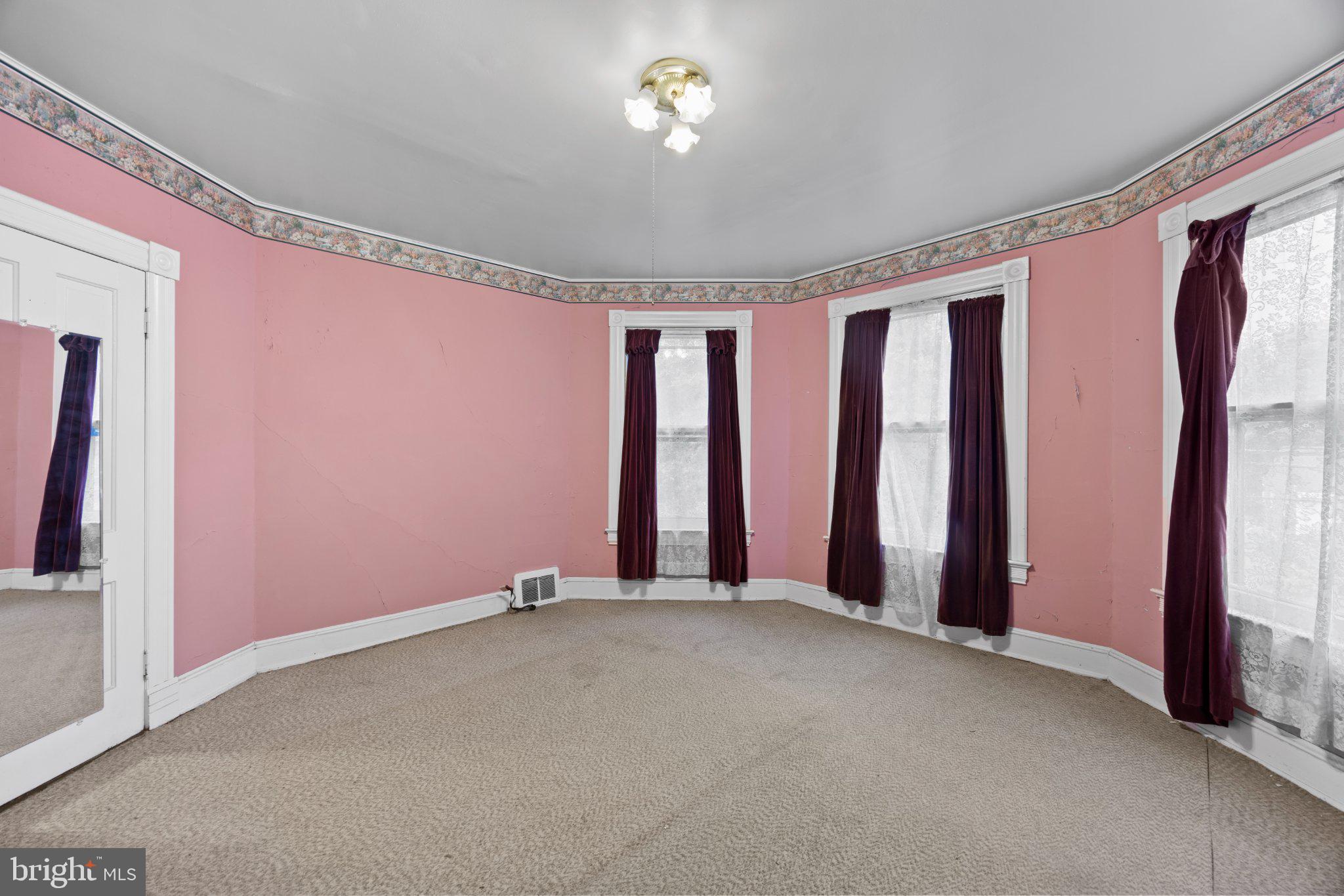 BERWYN HEIGHTS - Residential