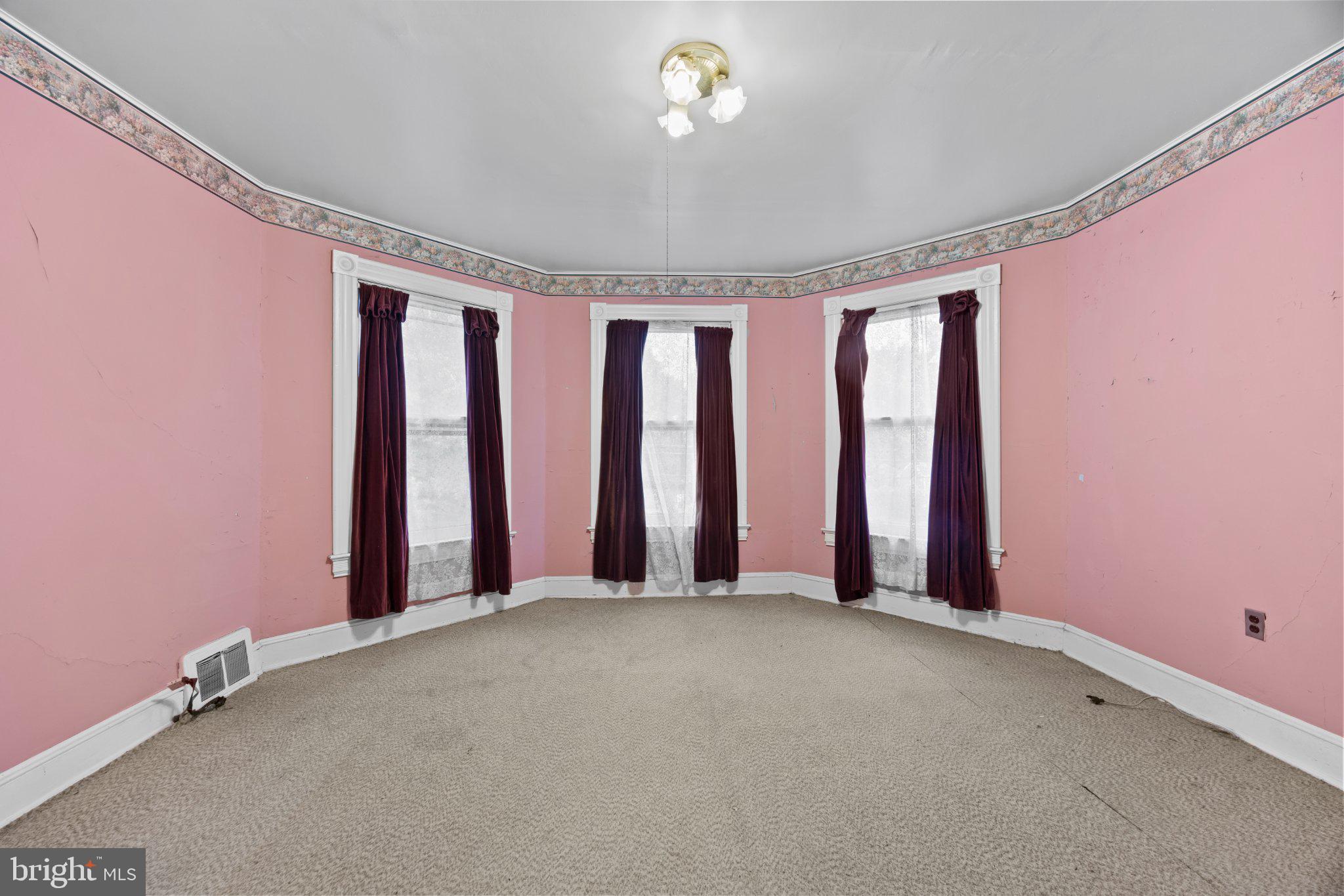 BERWYN HEIGHTS - Residential