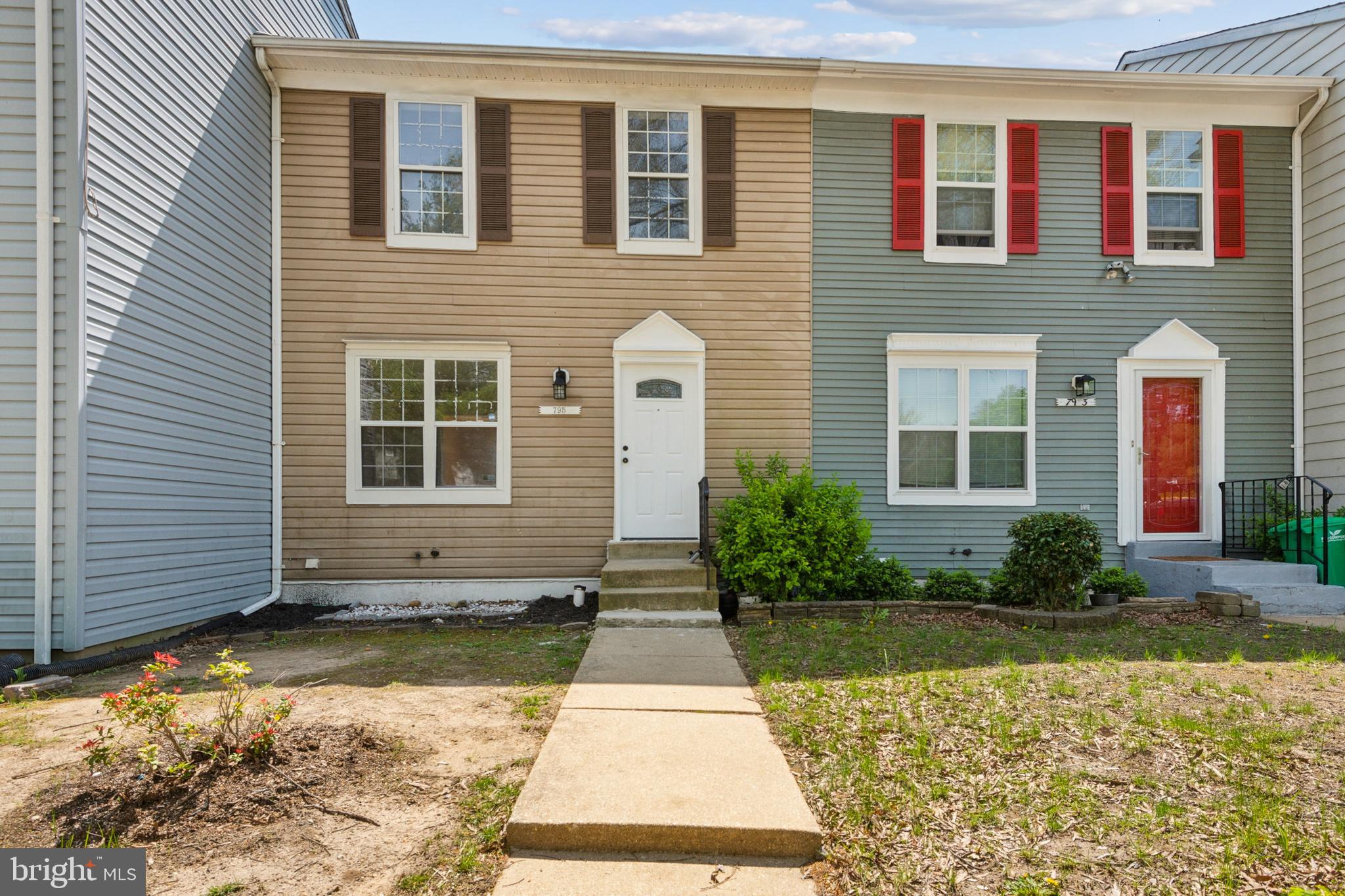 ENTERPRISE KNOLLS-PLAT S - Residential