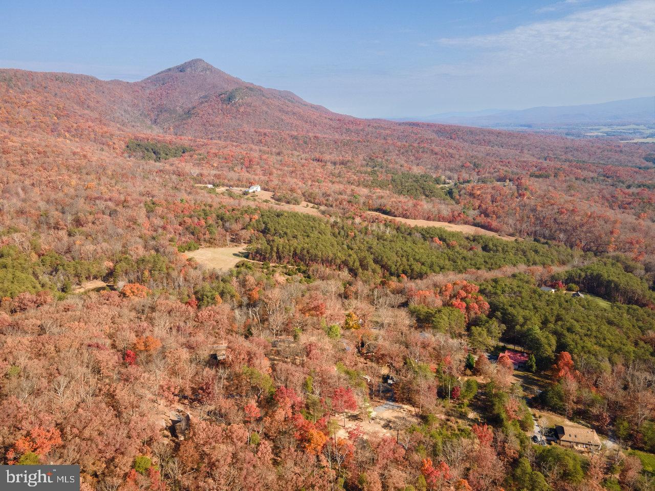 SERENITY RIDGE - Land