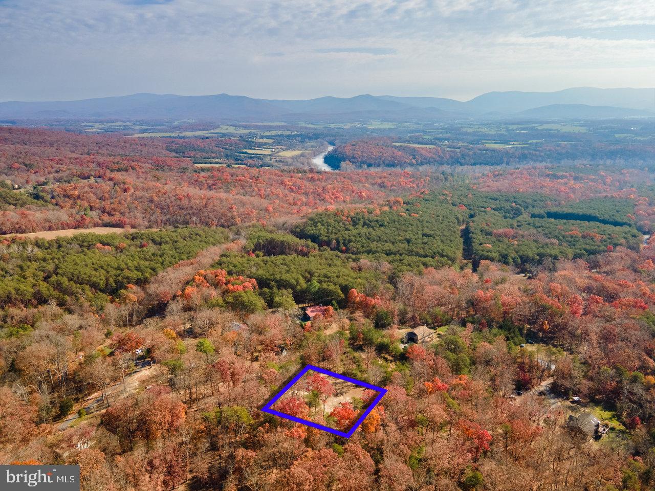 SERENITY RIDGE - Land