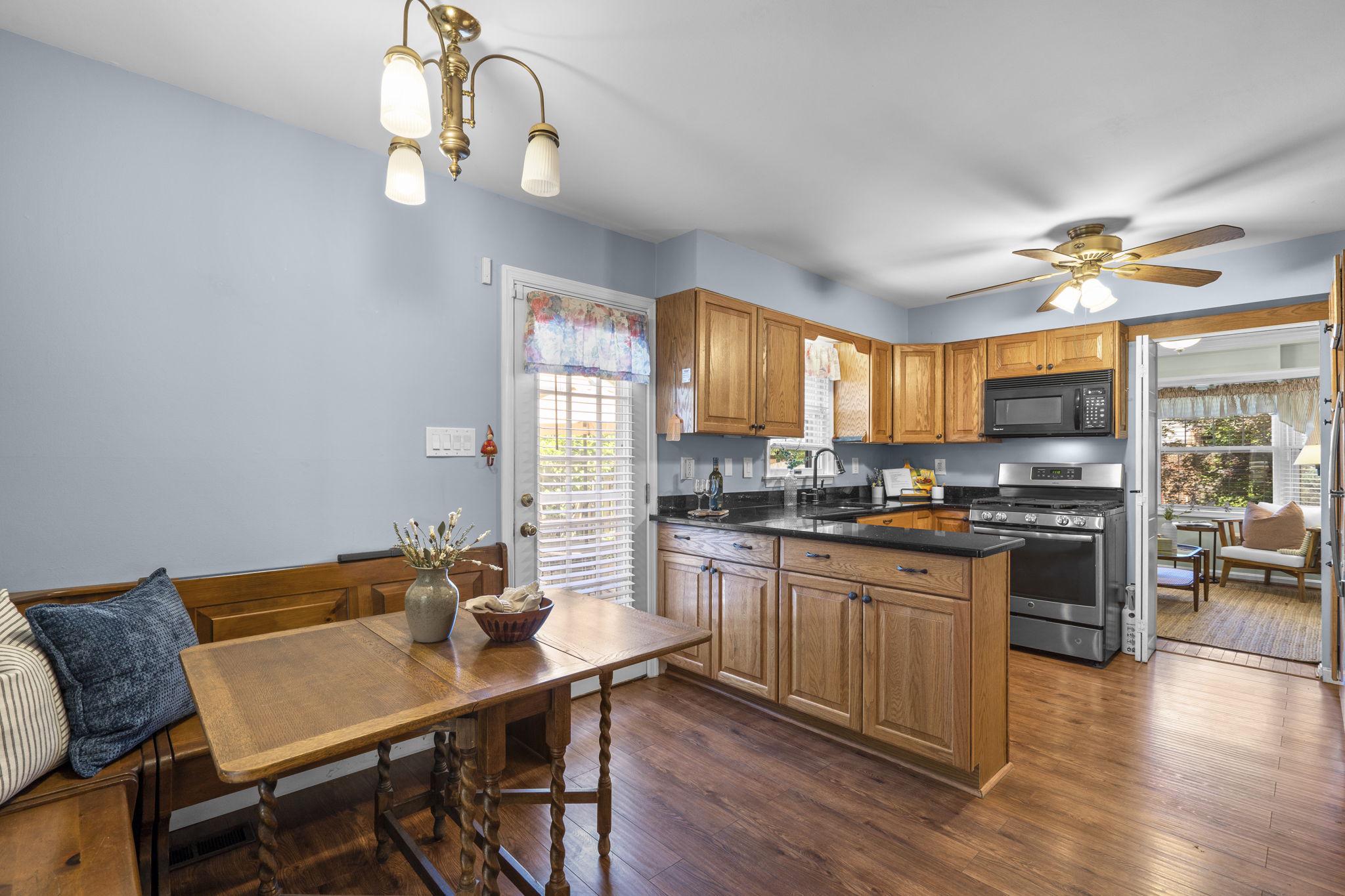 WOODSIDE PARK - Residential