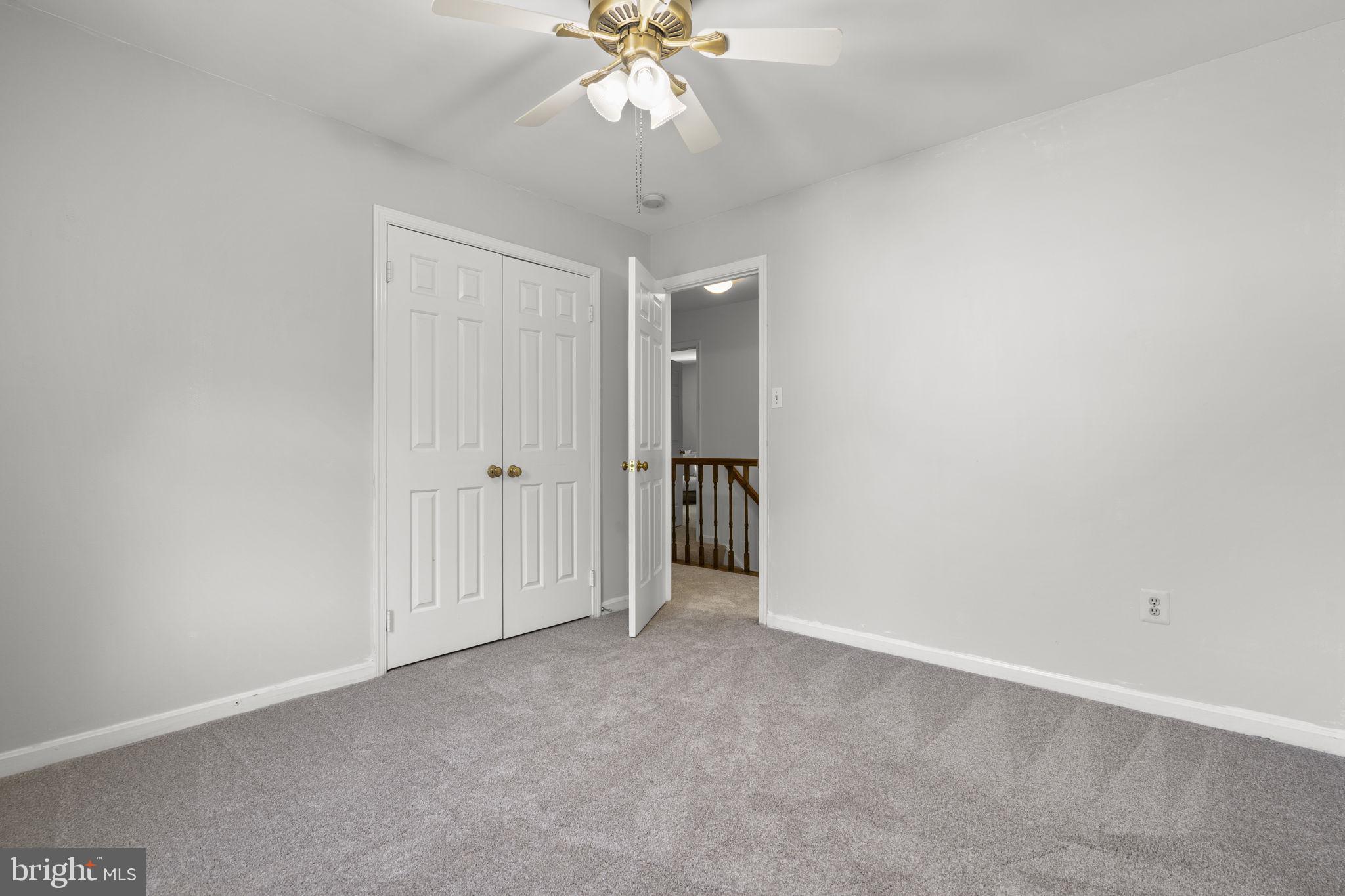 WOODSIDE PARK - Residential