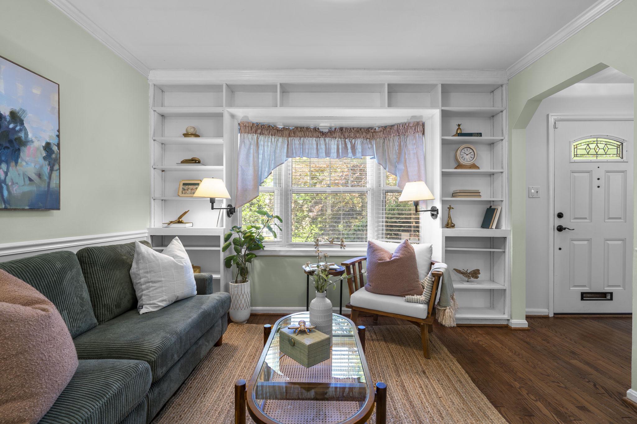 WOODSIDE PARK - Residential