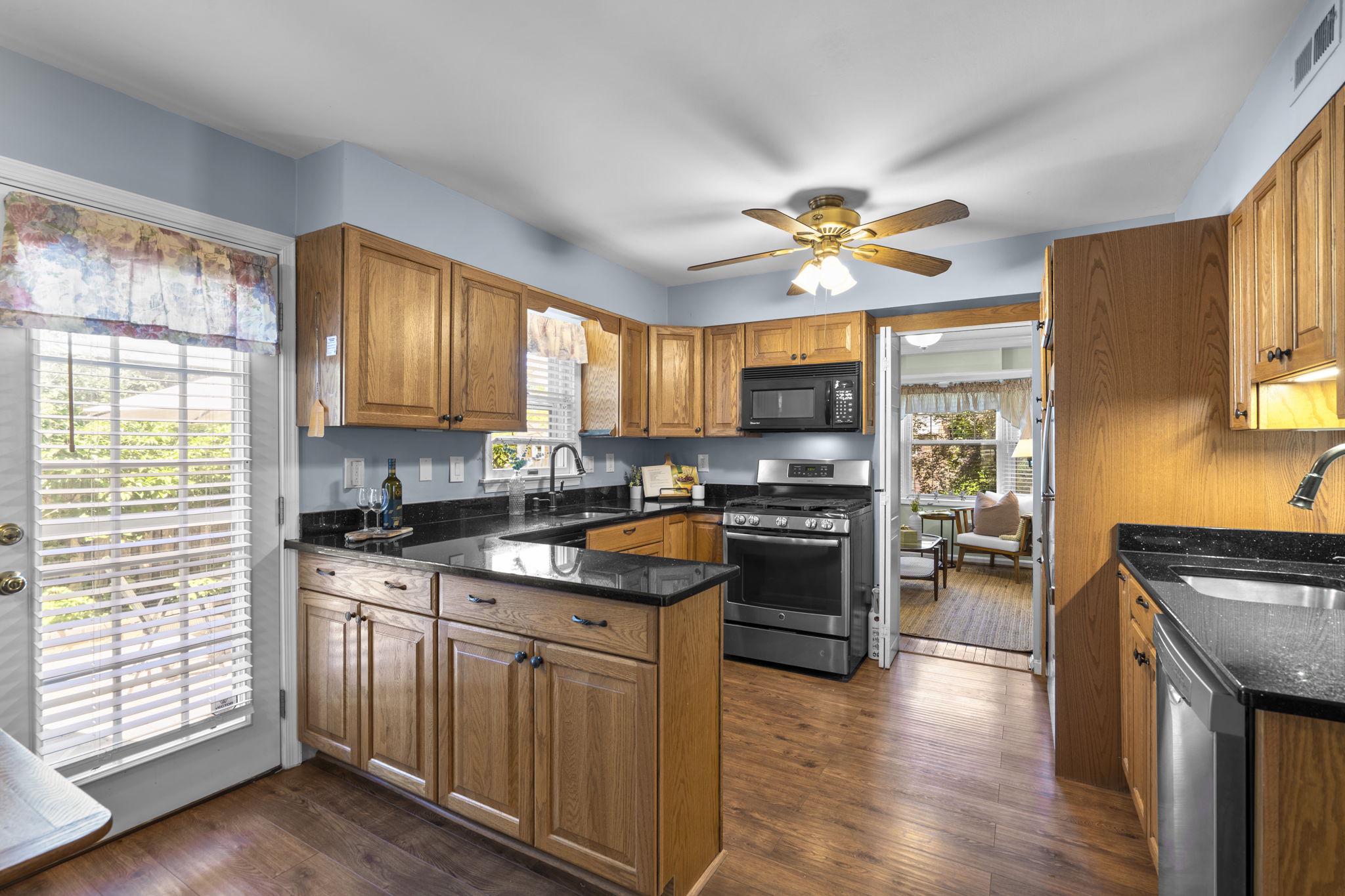 WOODSIDE PARK - Residential